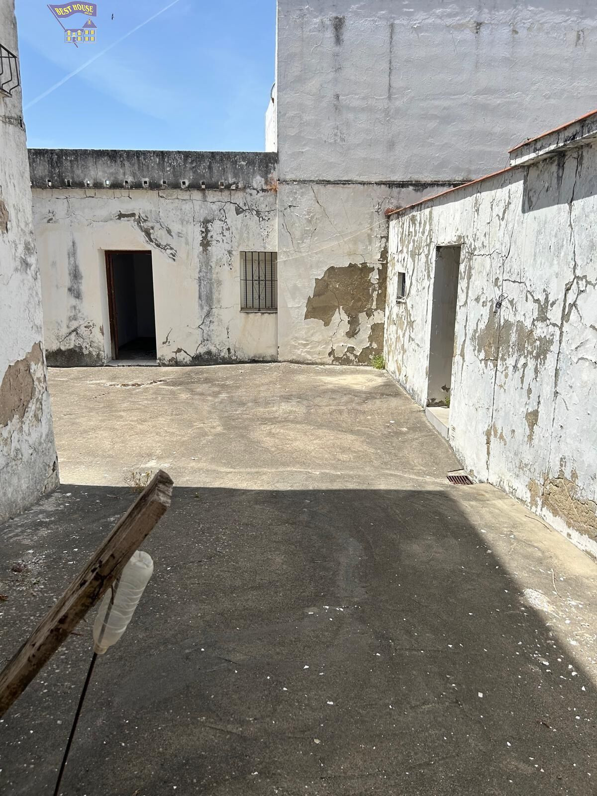 SE VENDE SOLAR EN ZONA CAMINO DE BORNOS