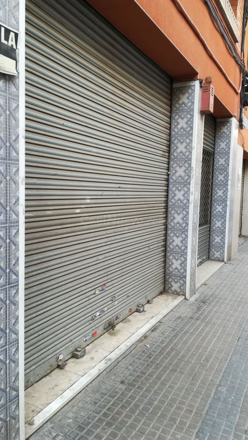 LOCAL EN VENTA EN CORNELLA DE LLOBREGAT