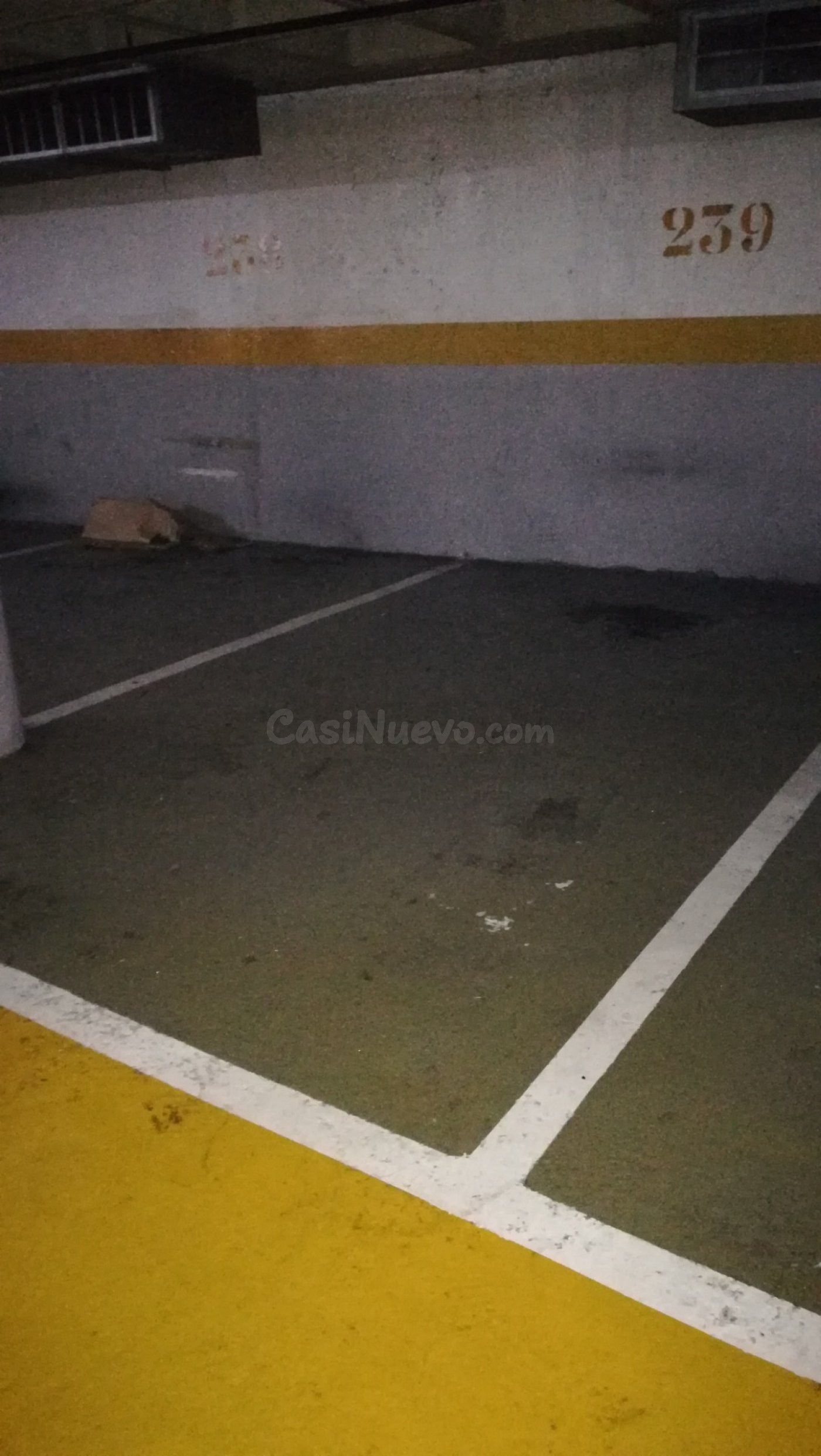 PLAZA GRANDE DE PARKING EN VENTA EN CORNELLA DE LLOBREGAT