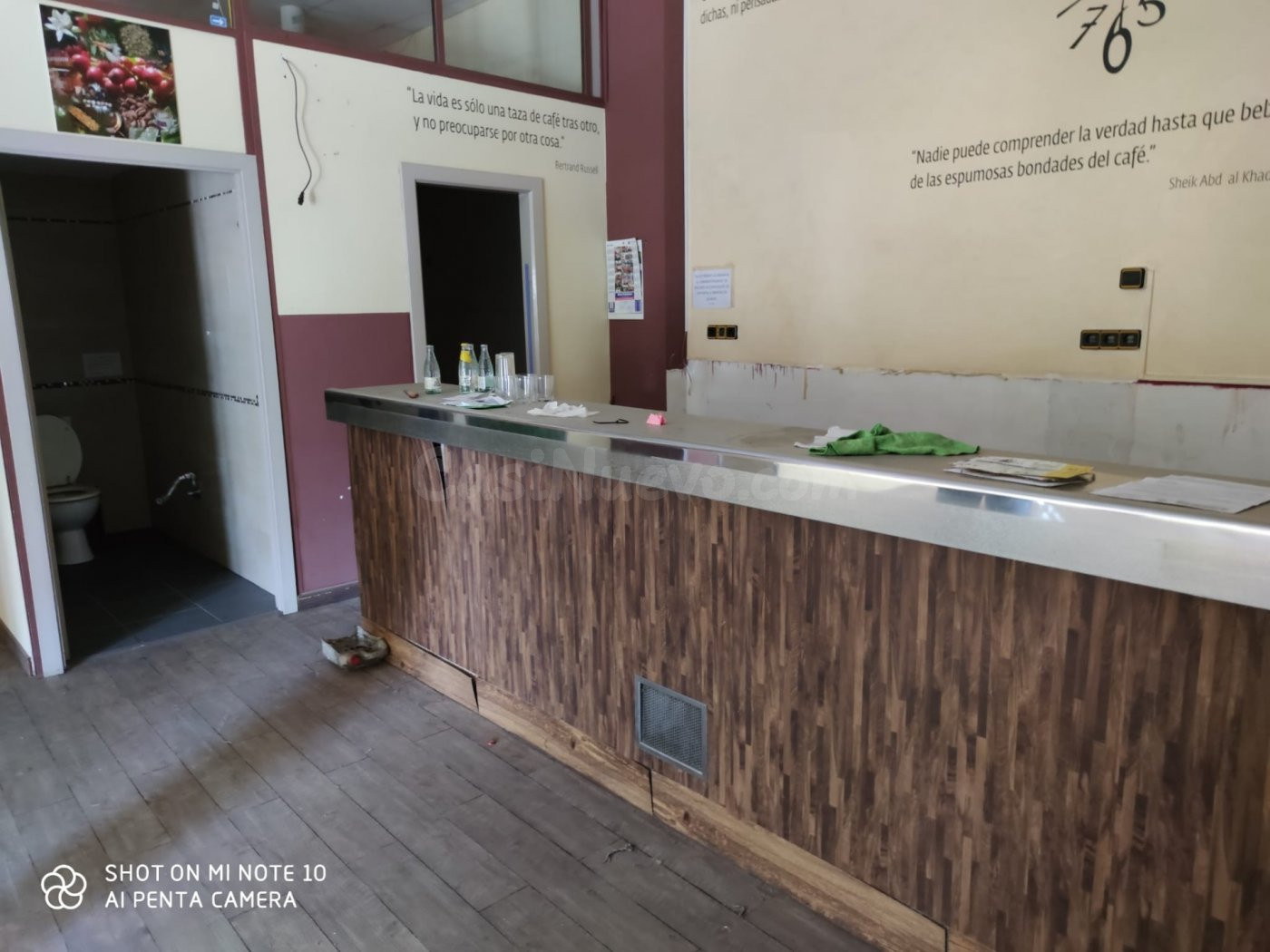 LOCAL COMERCIAL EN VENTA EN CORNELLA DE LLOBREGAT - foto 2