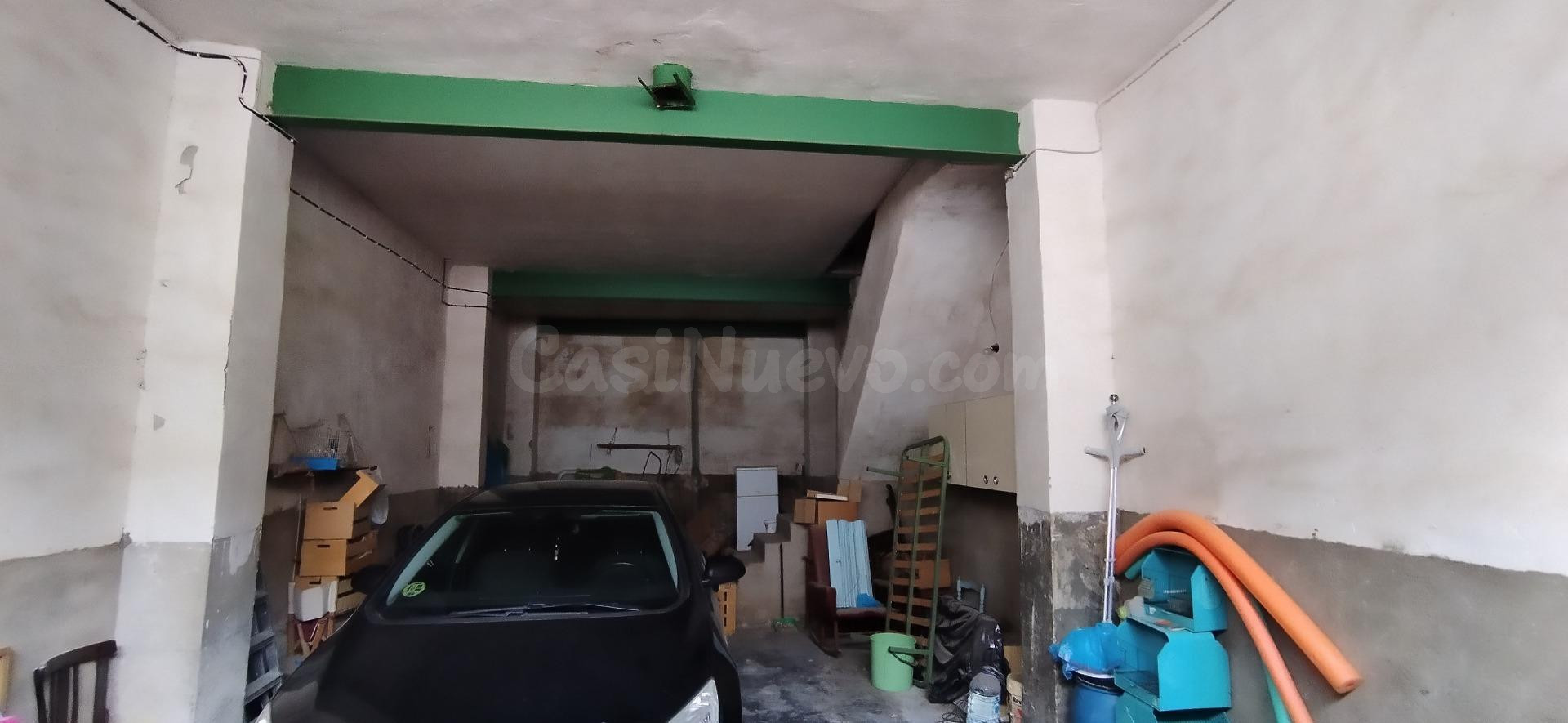 Garaje 100m² en venta - Barrio nuevo pozo