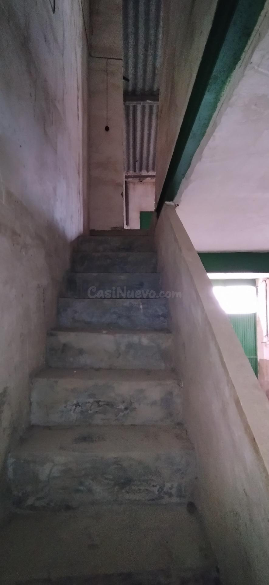 Garaje 100m² en venta - Barrio nuevo pozo - foto 5