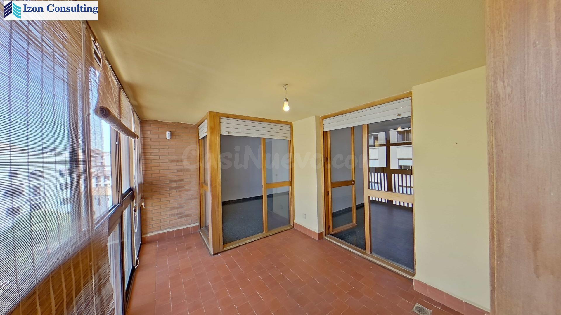 PISO EN ZONA VILLACERRADA CON GARAJE Y AMPLIA TERRAZA ACRIST - foto 3