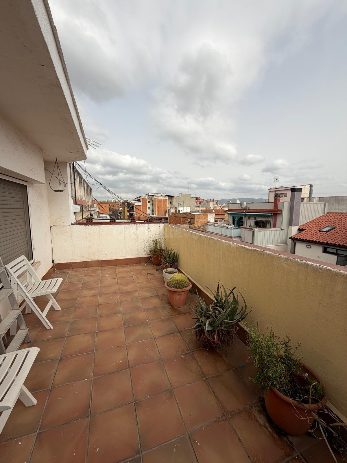 ATICO CON TERRAZA EN BARRIO MARIANAO EN SANT BOI DE LLOBREGA