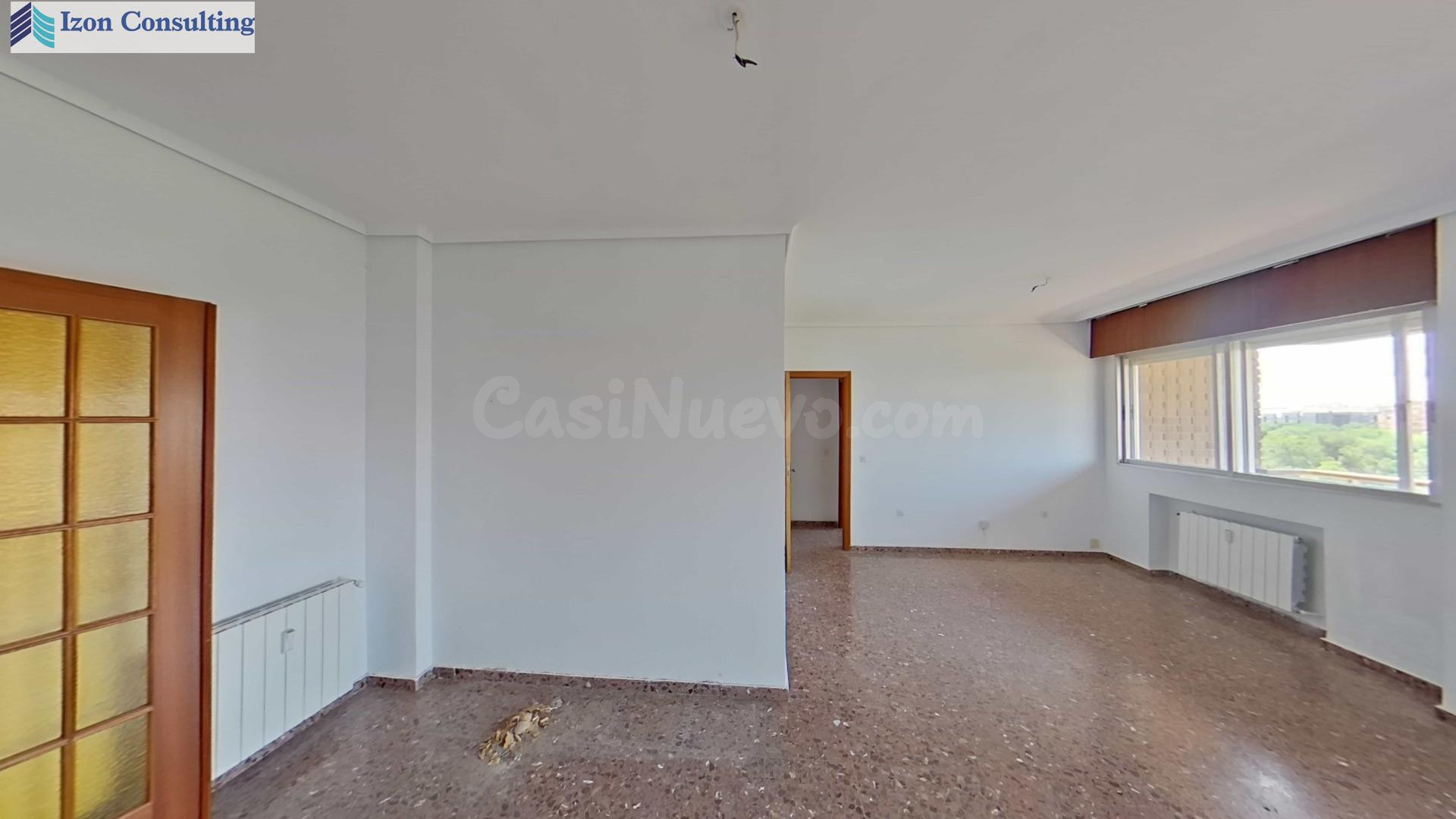 Impresionante Piso Junto a la Plaza del Sembrador - foto 3