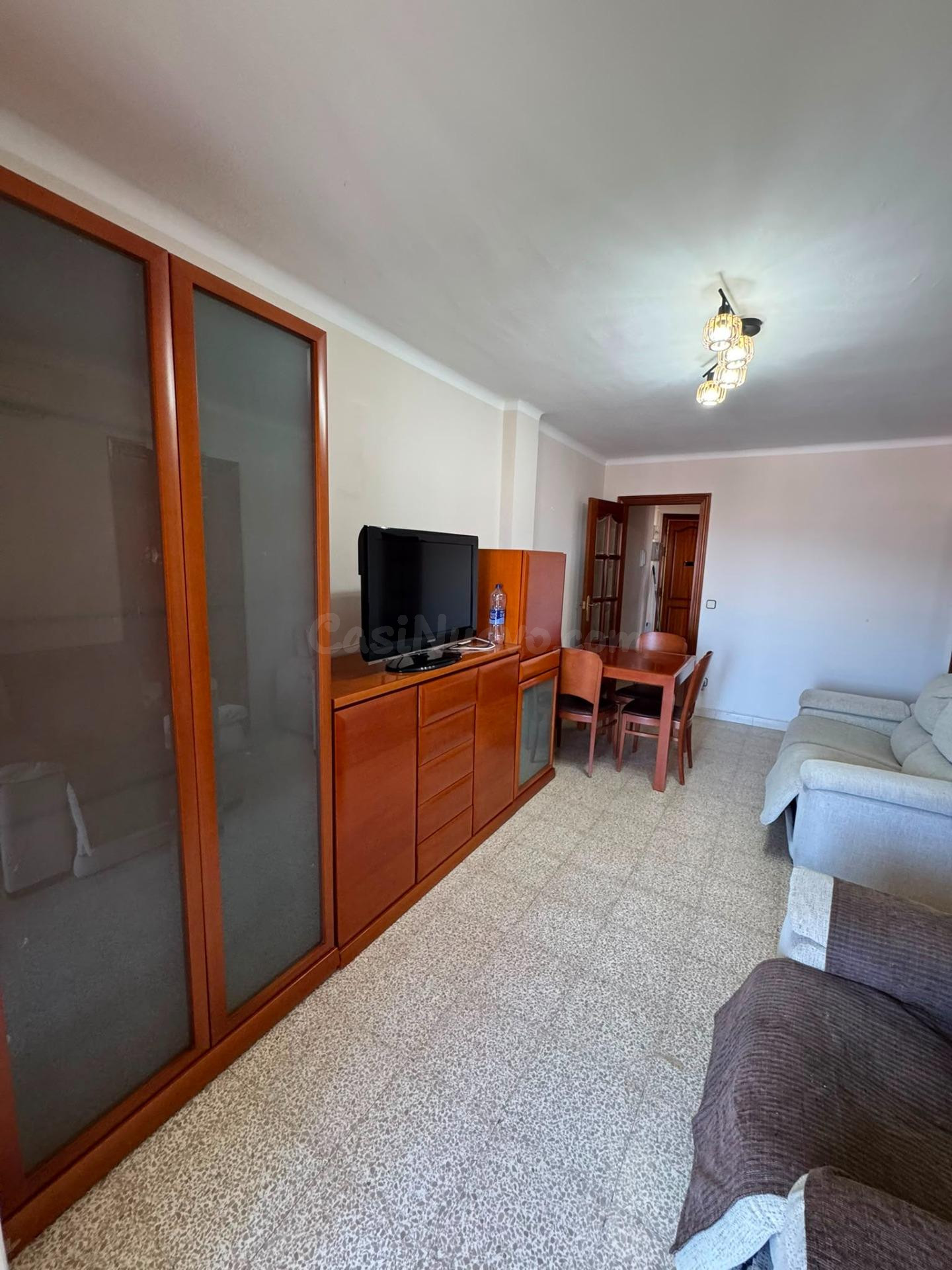 BONITO PISO PARA ENTRAR A VIVIR EN BARRIO GAVARRA EN CORNELL - foto 3