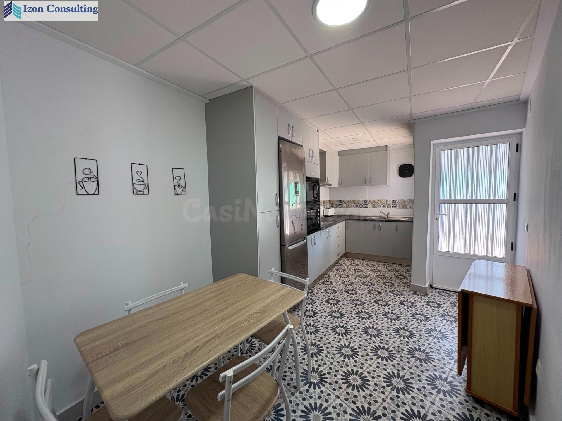 Vivienda en Tobarra - ¡Tu Nuevo Hogar te Espera! ✨ - foto 5