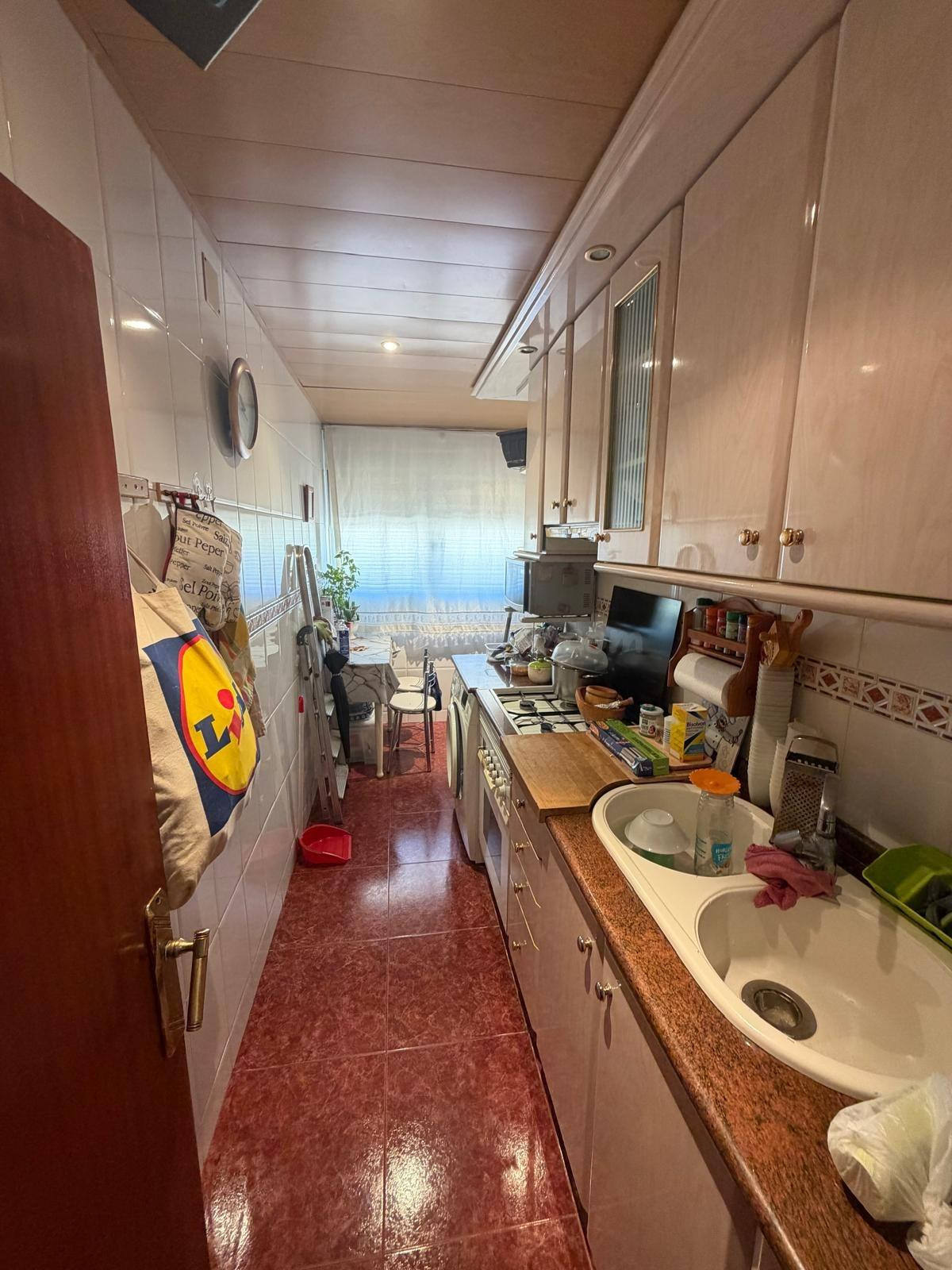 VIVIENDA EN VENTA EN BARRIO SANT ILDEFONS EN CORNELLA DE LLO - foto 3