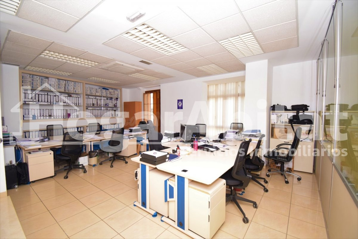 Despacho con varias oficinas en el centro - foto 4