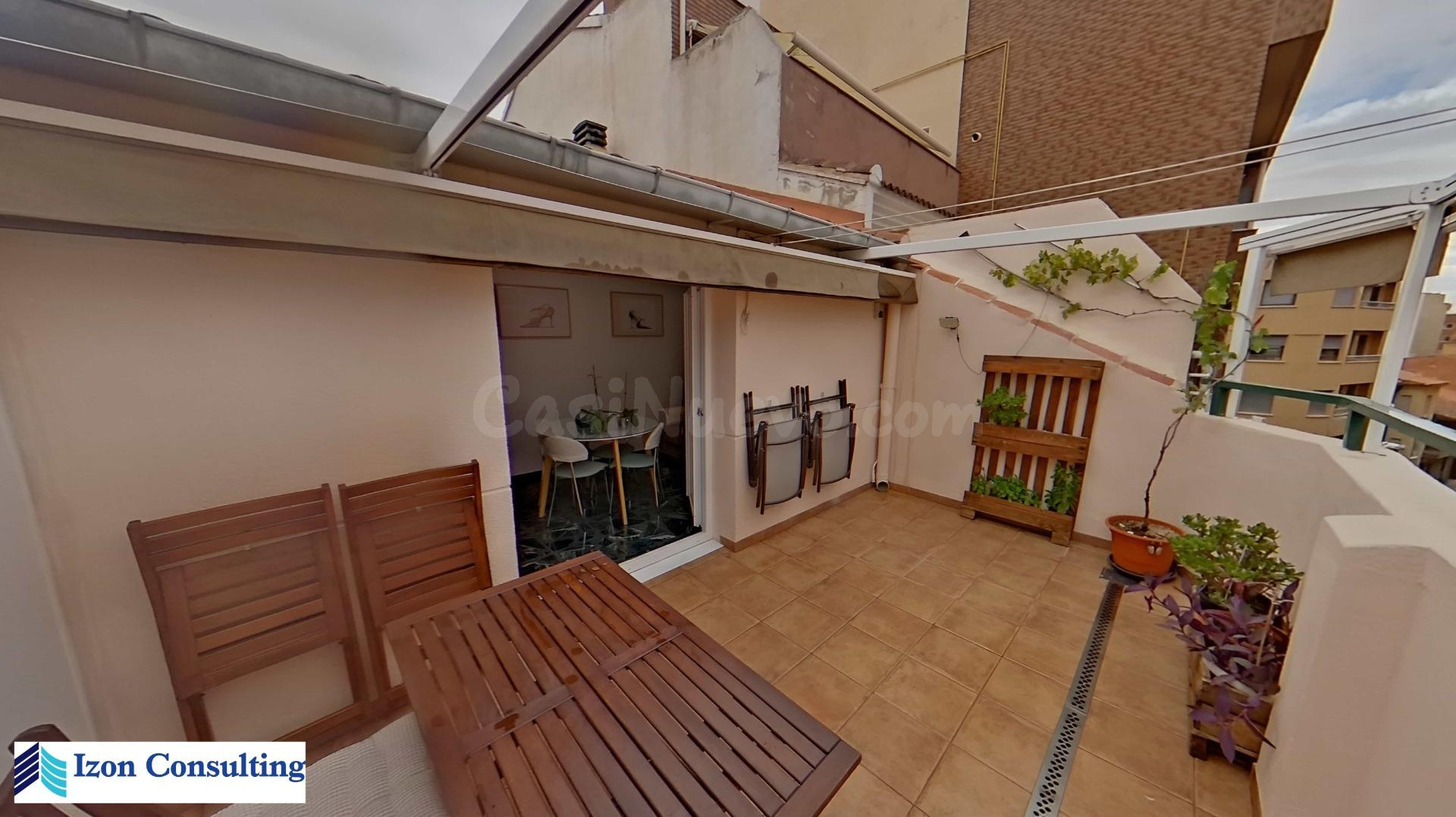 ÁTICO DÚPLEX CON 5 DORMITORIOS Y 3 BAÑOS EN ZONA SAN PABLO