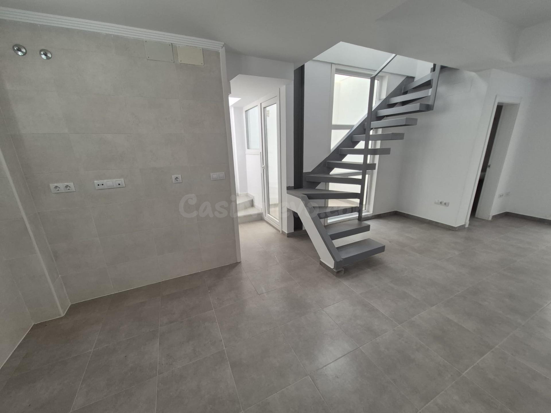 SE VENDE VIVIENDA UNIFAMILIAR EN ESPERA - foto 2