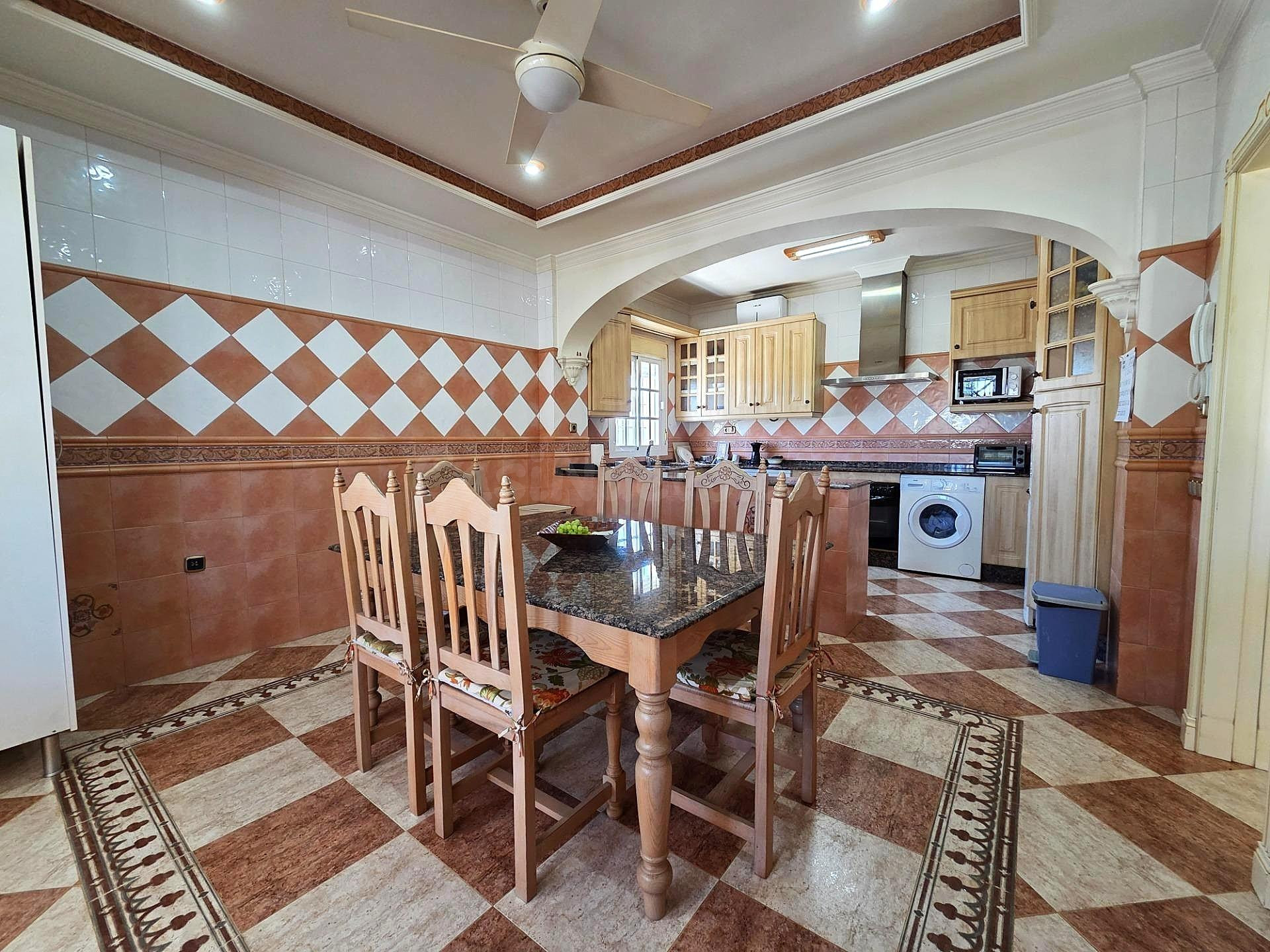 ️ EXCELENTE CHALET DE LUJO SEGREGADO EN LA ENTRADA DEL MARQUESADO (CHICLANA DE LA FRONTERA) ️ - foto 5
