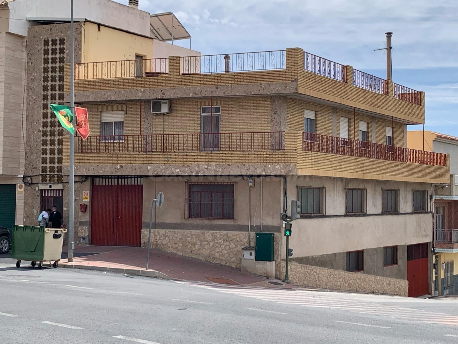 Casa 4 habitaciones 506m² en venta - Calasparra centro