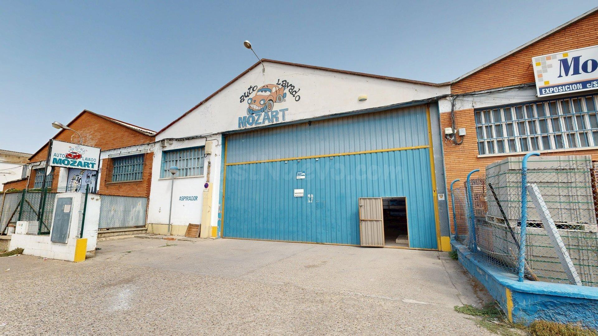 Nave industrial en venta en Zaragoza, Azucarera | 663 m2 y g