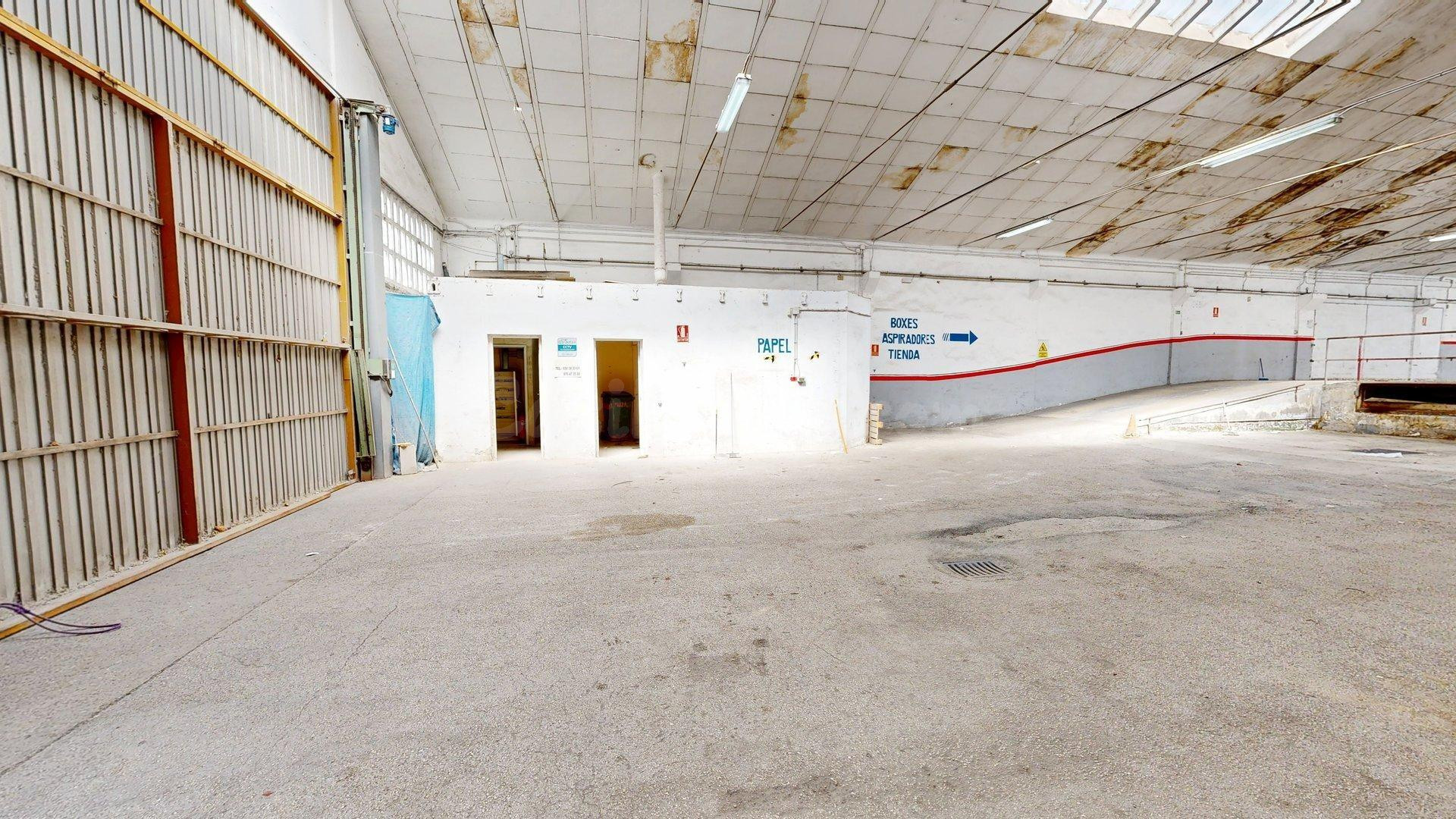 Nave industrial en venta en Zaragoza, Azucarera | 663 m2 y g - foto 4