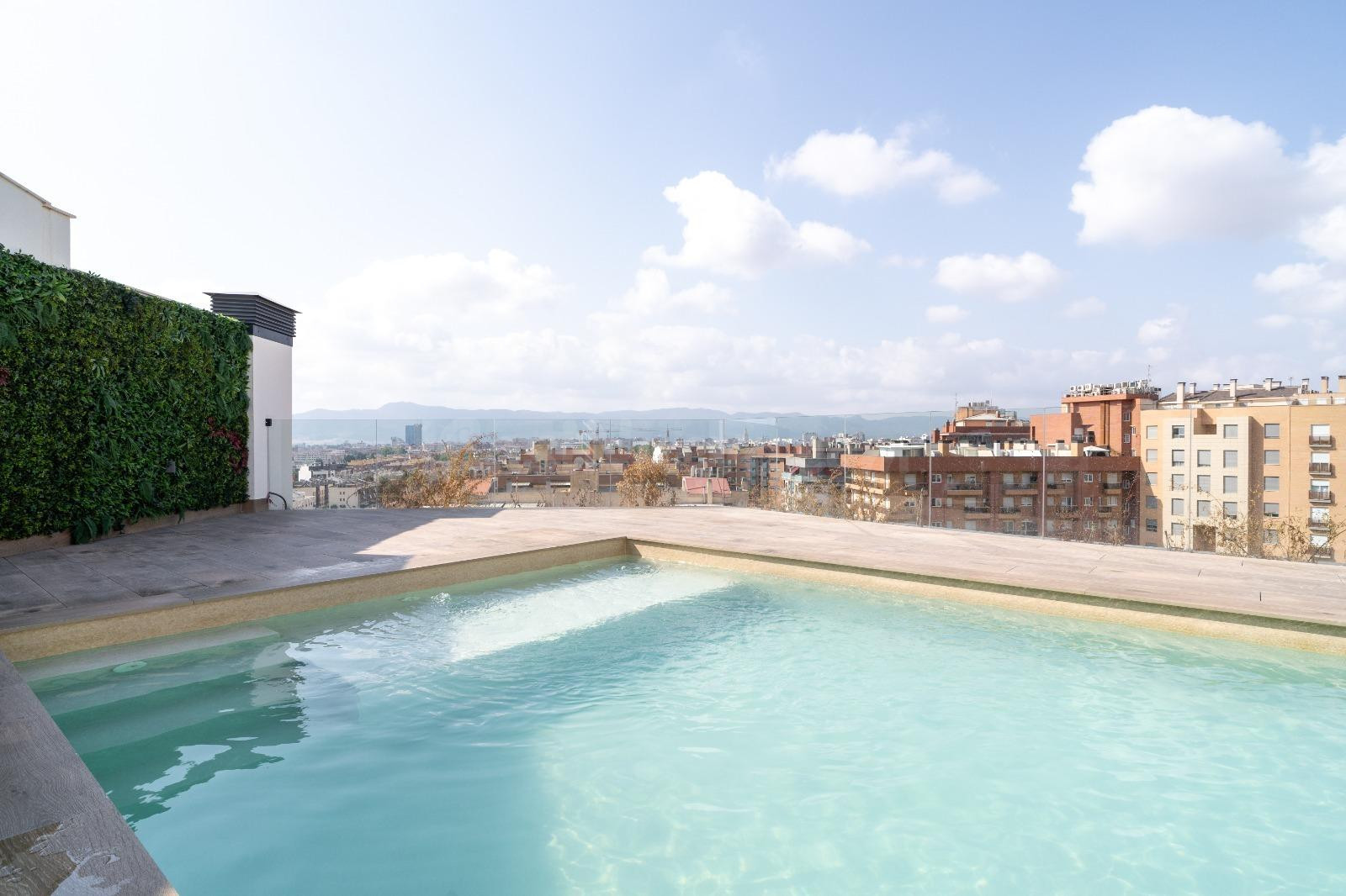 Apartamento exterior junto al tranvía | Piscina, gimnasio y  - foto 5