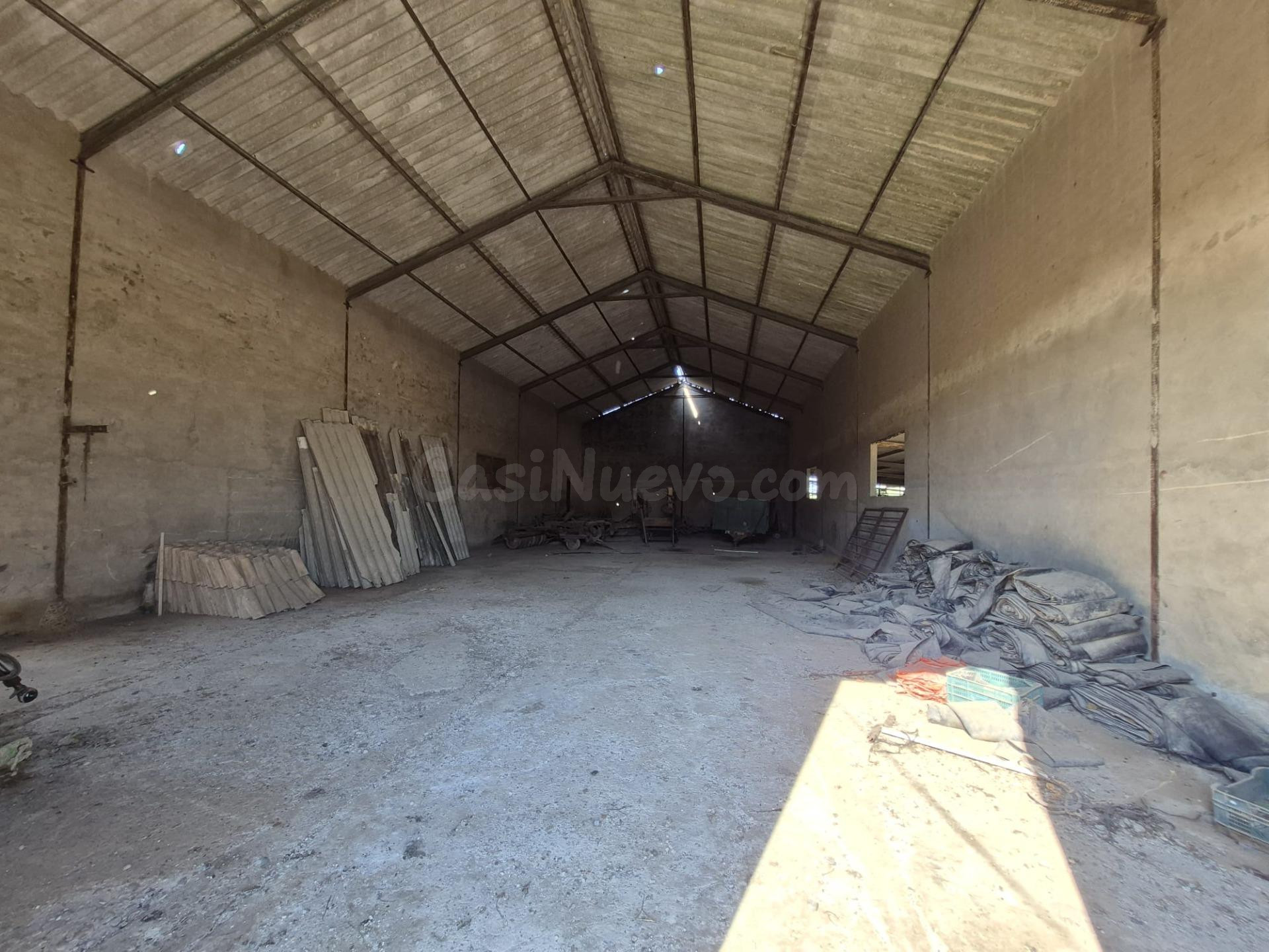 SE ALQUILA NAVE EN ZONA DE LA PEDROSA EN ARCOS DE LA FRONTER - foto 4