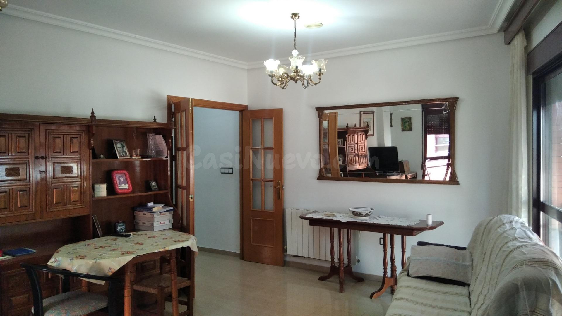 PISO EN PERFECTO ESTADO DE CONSERVACIÓN EN PLENO CENTRO DE C - foto 4