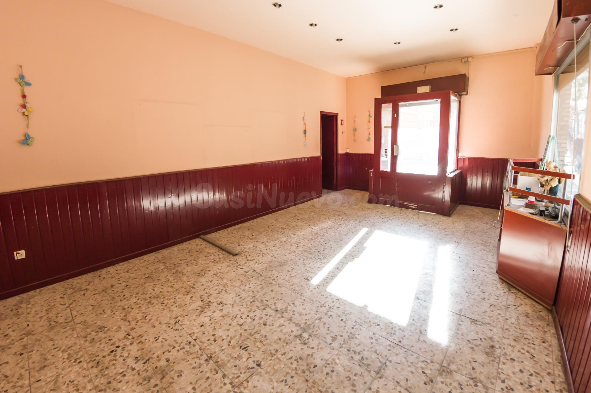LOCAL COMERCIAL EN VENTA EN LAS FUENTES - foto 5