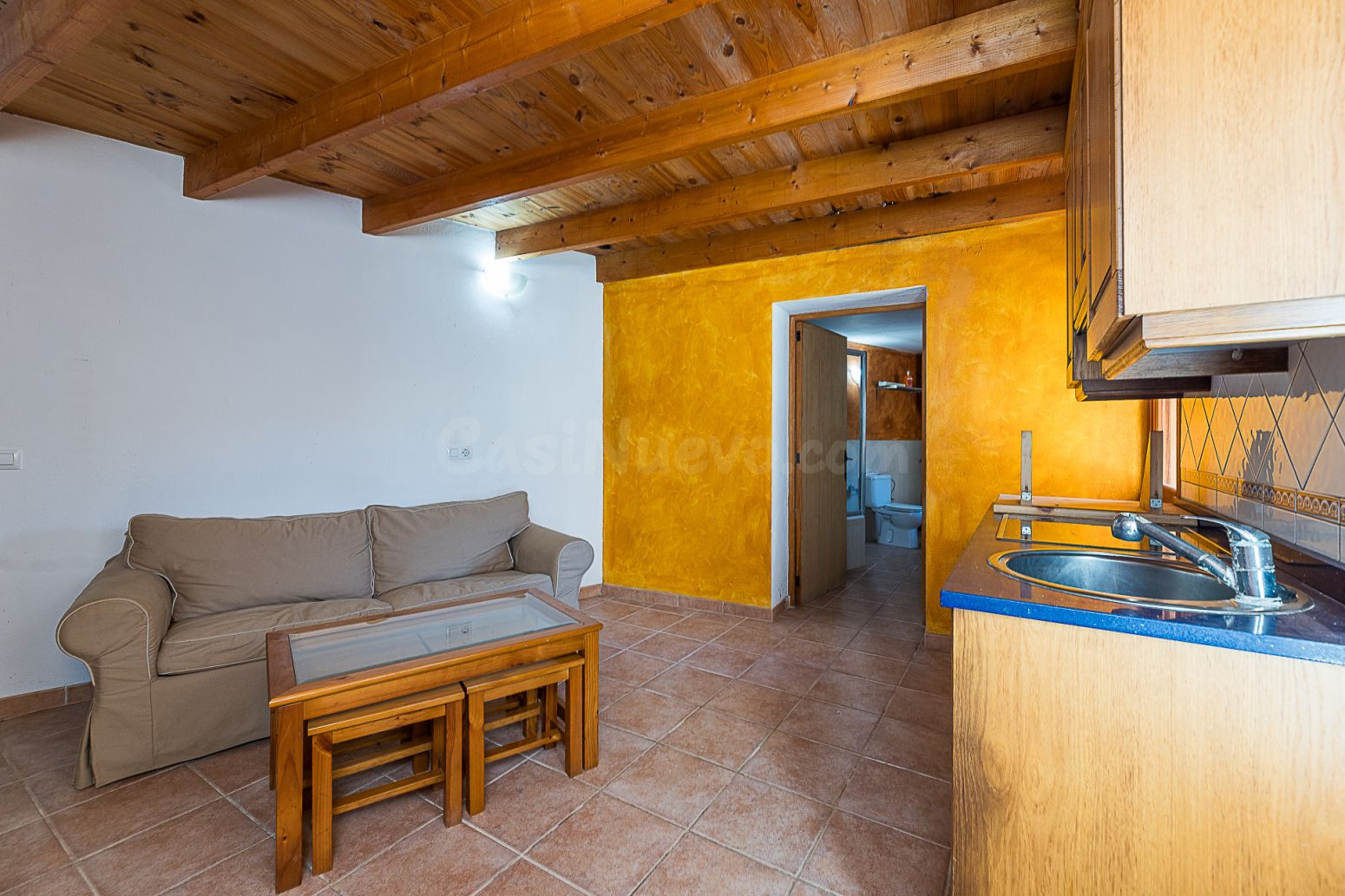 Dos casas independientes con terreno, pozo de vena y vistas  - foto 3