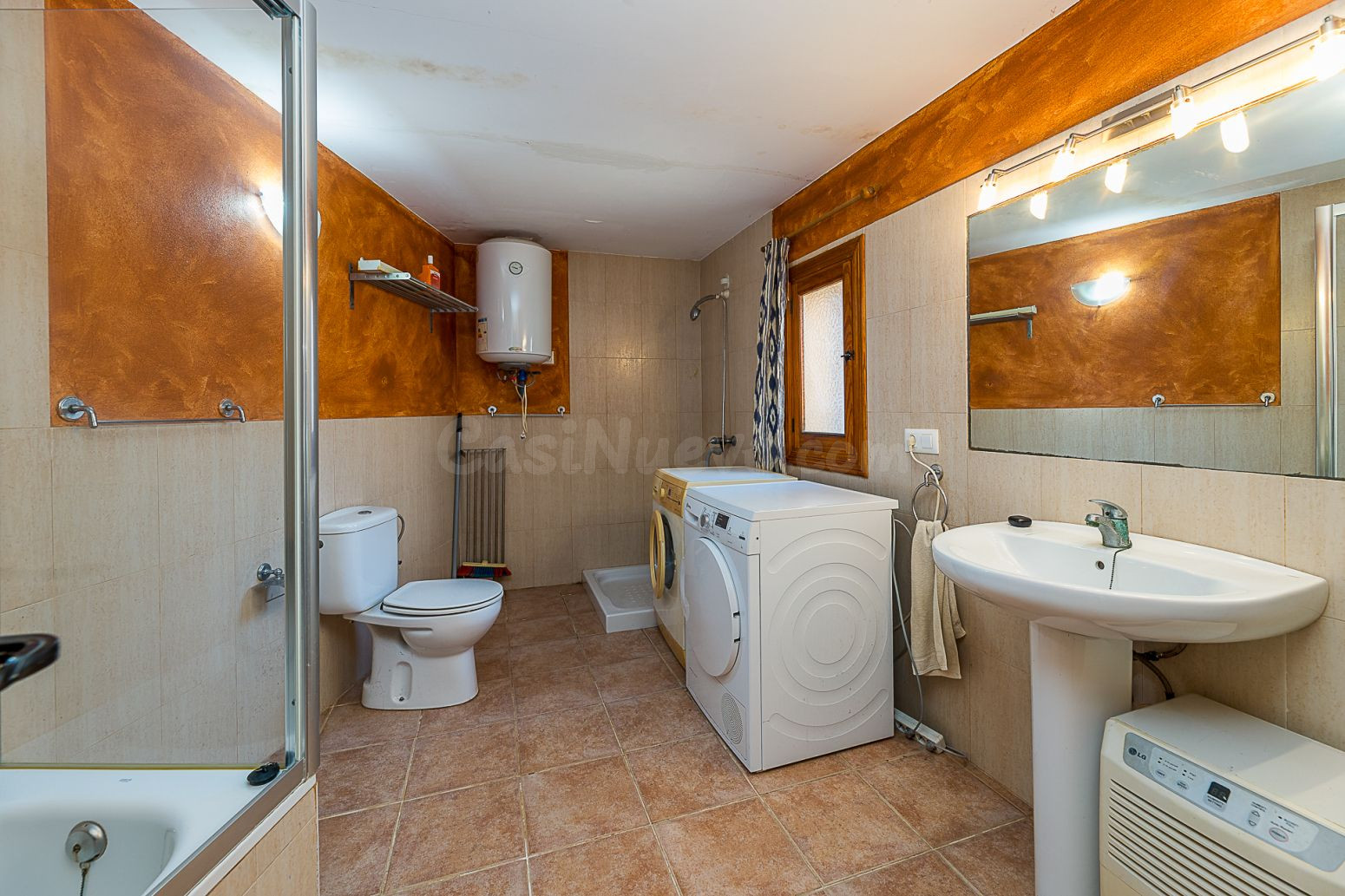 Dos casas independientes con terreno, pozo de vena y vistas  - foto 5