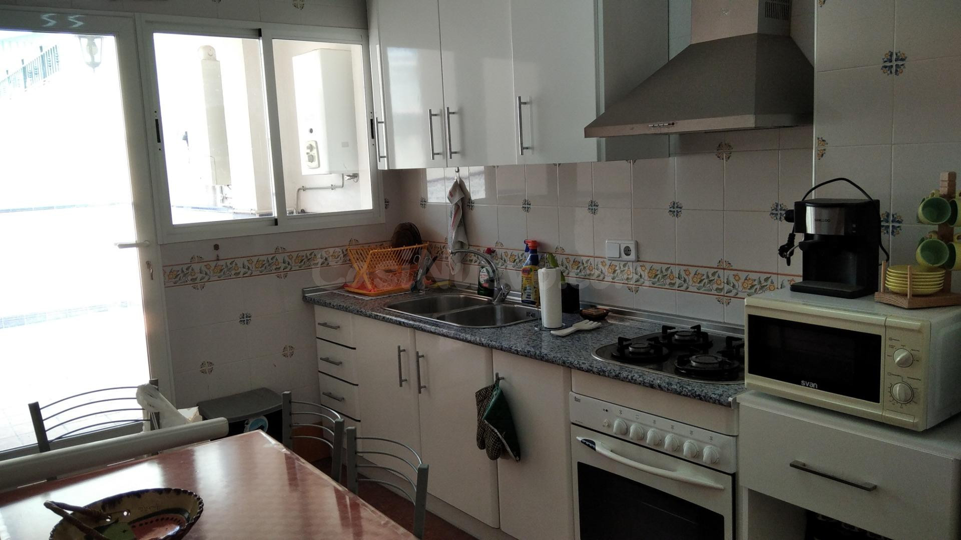 Amplia Casa en Calasparra, Barrio Nuevo Pozo - €200.000 - foto 4