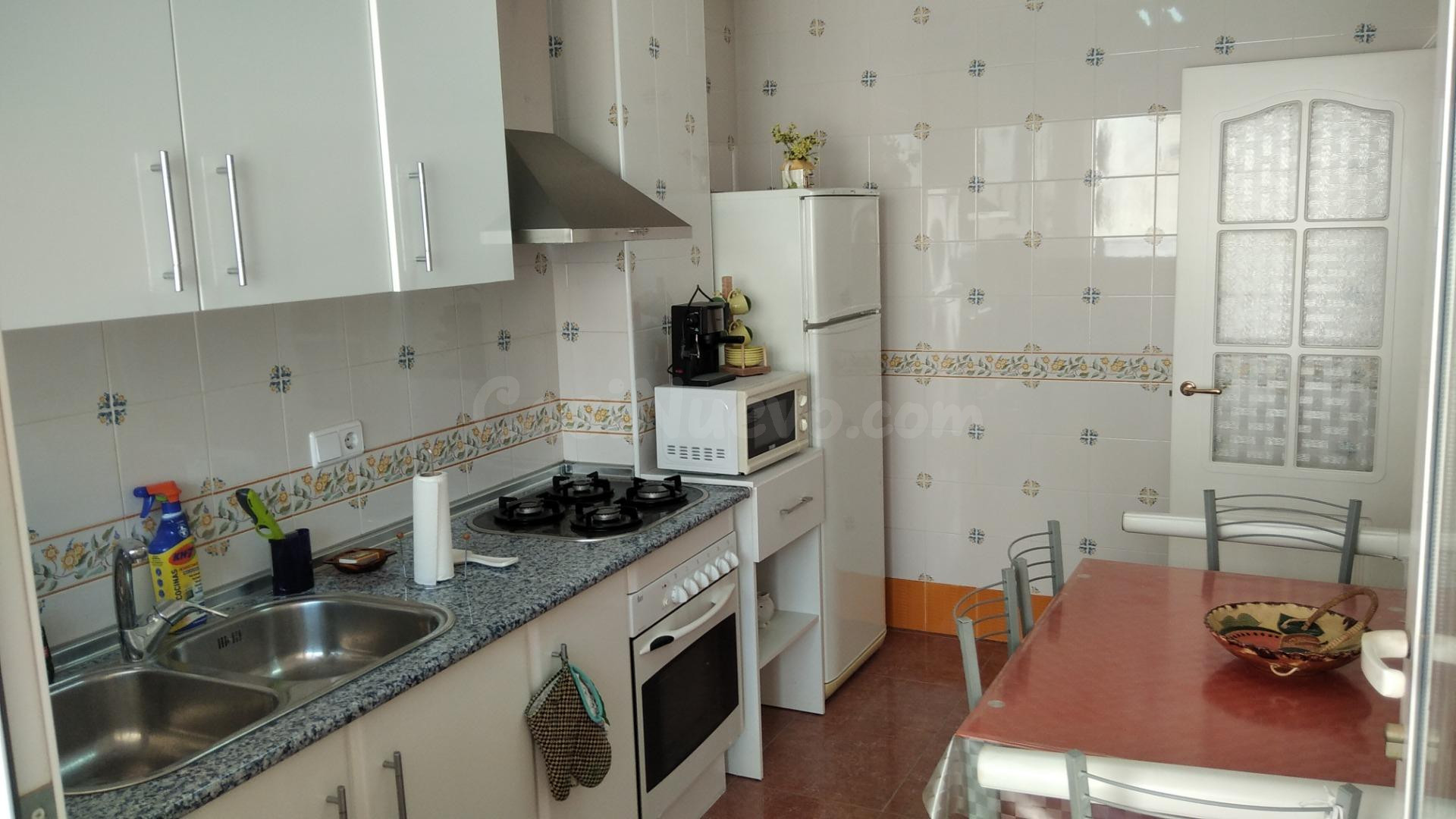 Amplia Casa en Calasparra, Barrio Nuevo Pozo - €200.000 - foto 5
