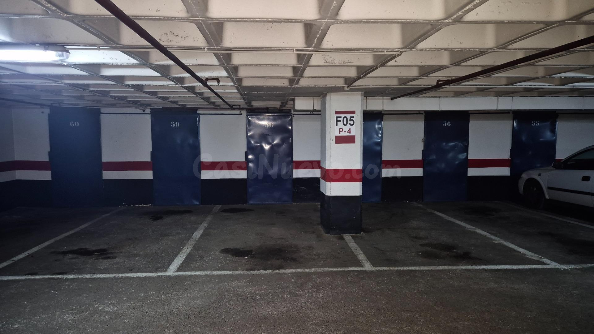 Garaje con trastero en Plaza Roma – Urbanización Parque Roma - foto 5