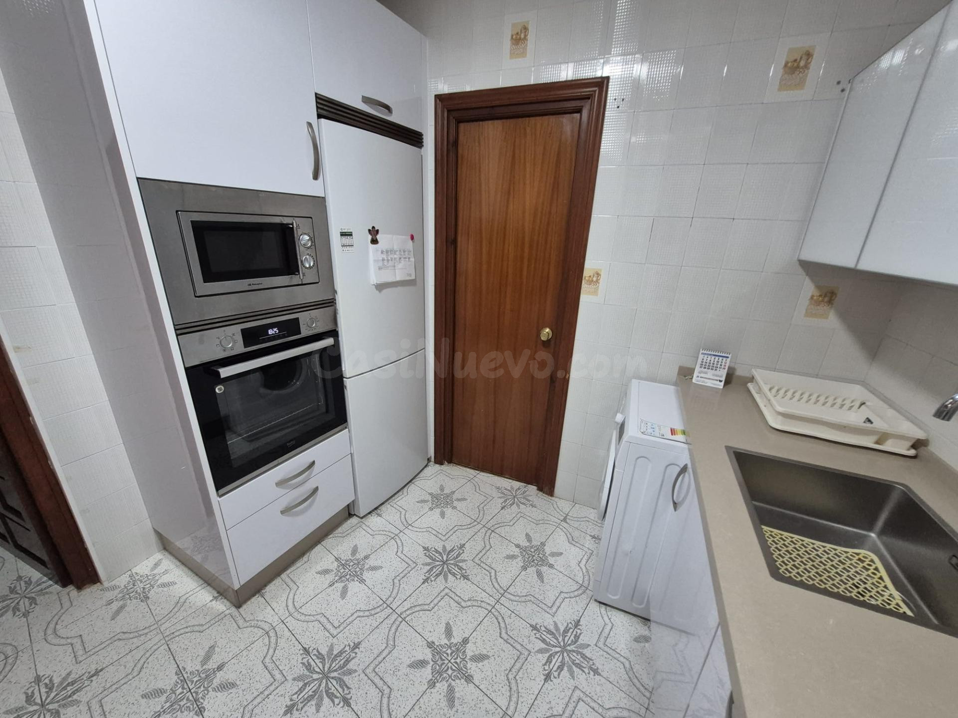 SE VENDE CASA EN ZONA CERCANO A CENTRO - foto 4