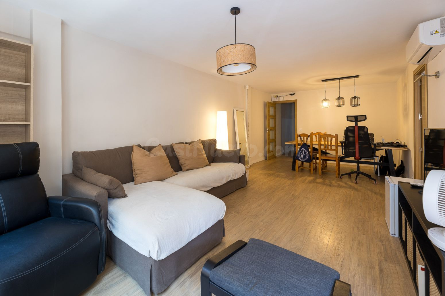 Piso de tres habitaciones con opción de parking - foto 4