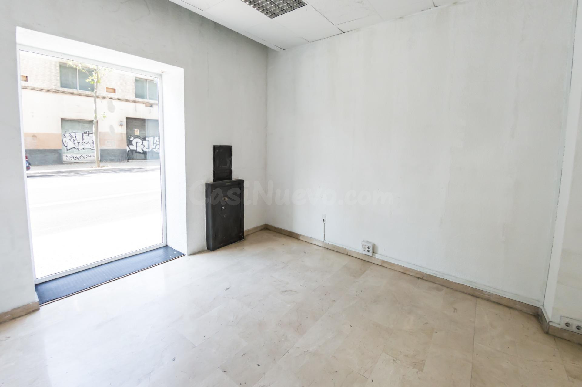 Local comercial en alquiler en Avenida Cataluña, 106: 165 m2 - foto 5