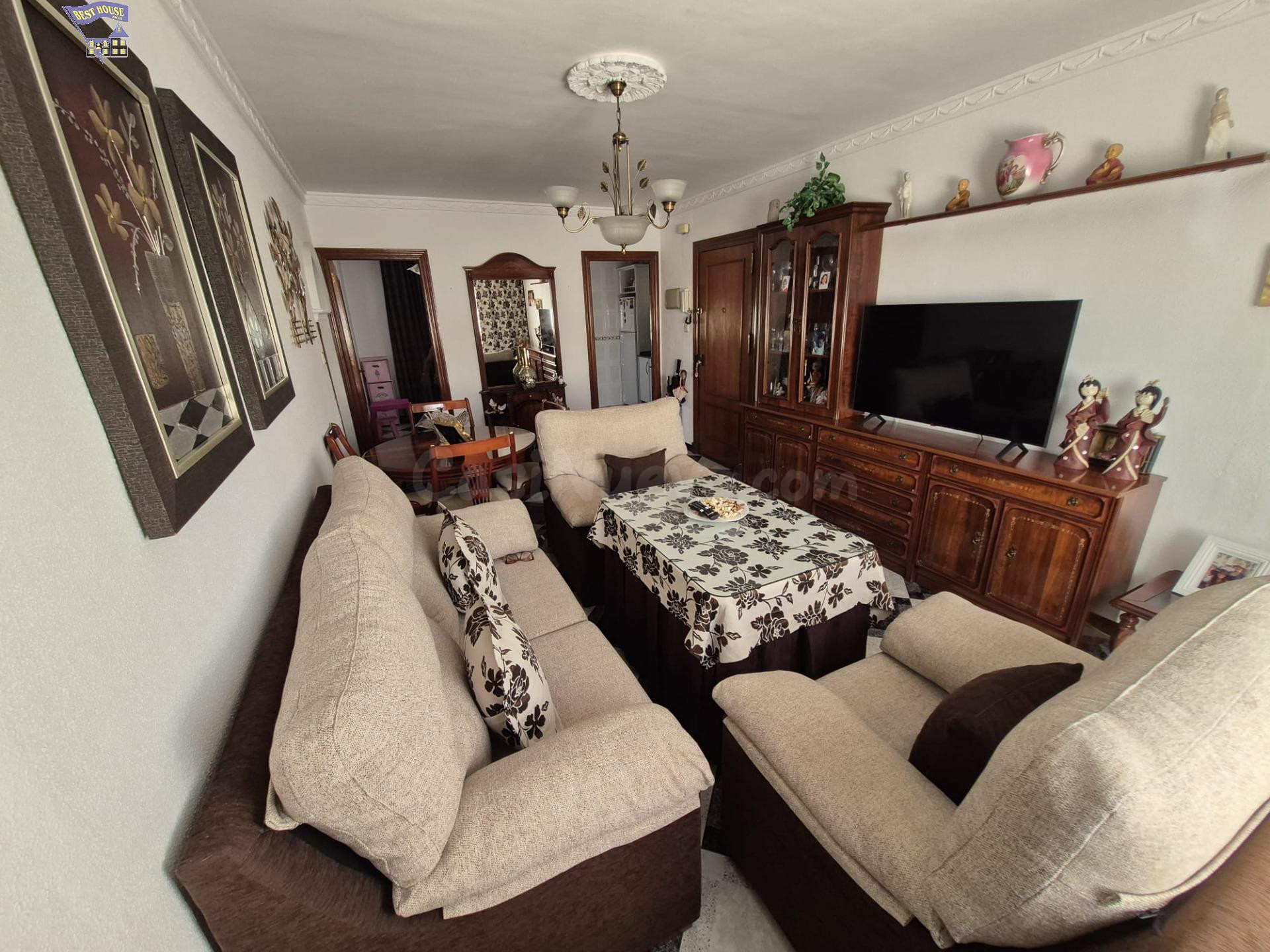 SE VENDE PISO EN ZONA DE JÉDULA - foto 3