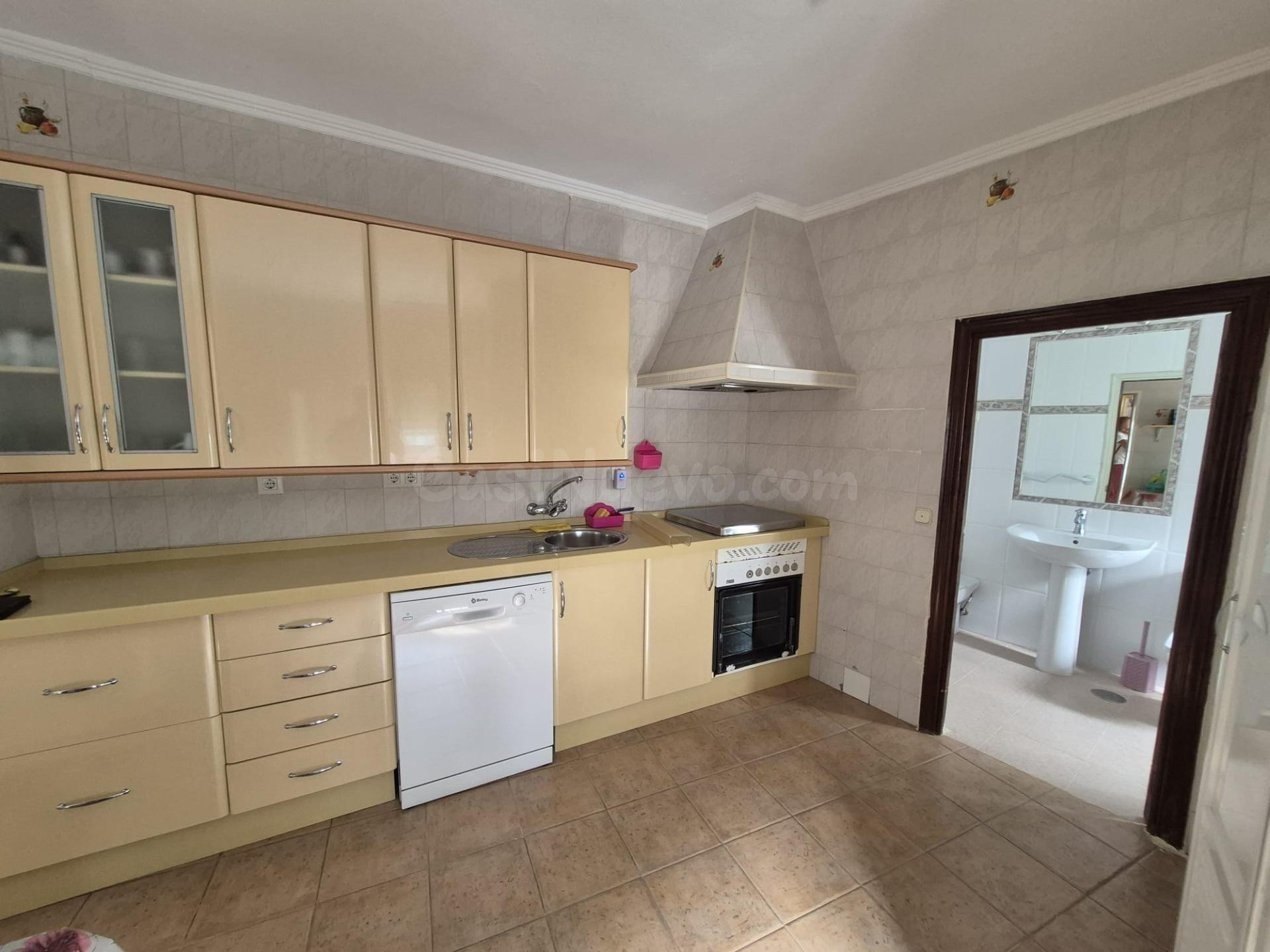 SE VENDE CASA INDEPENDIENTE EN ZONA JÉDULA
