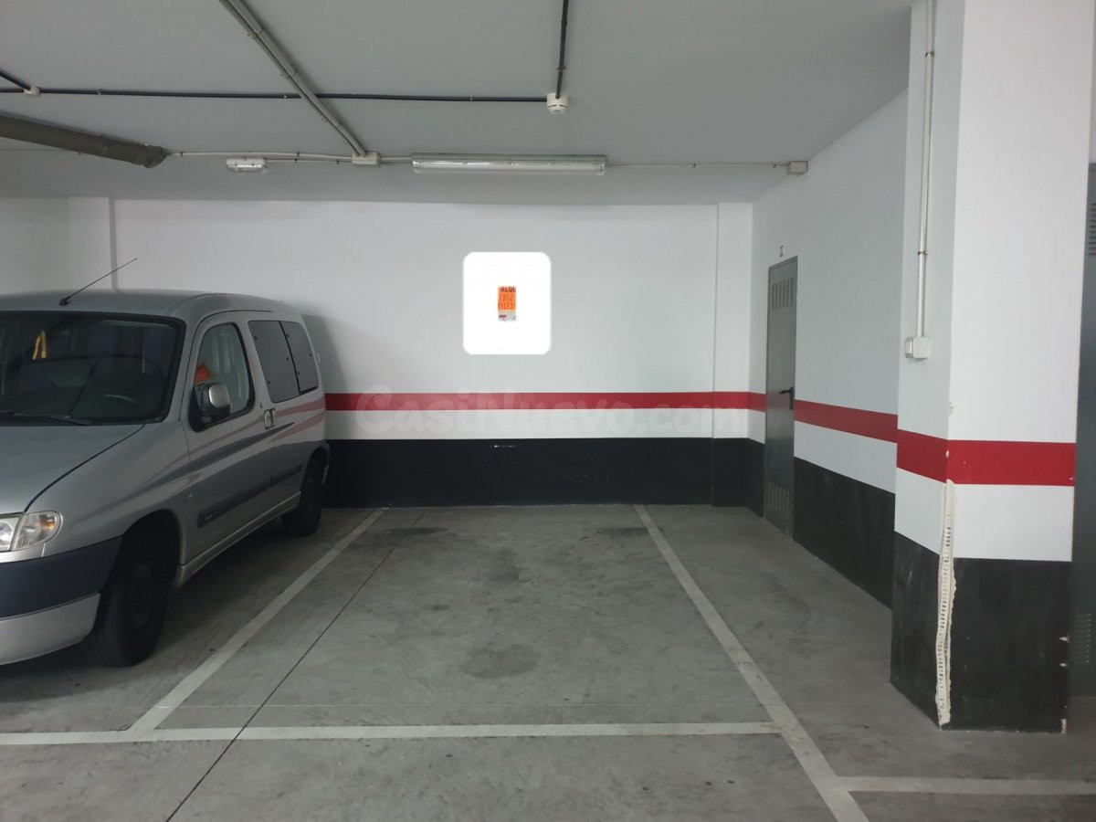TINERCASA tiene disponible en alquiler plaza de garaje en Ca