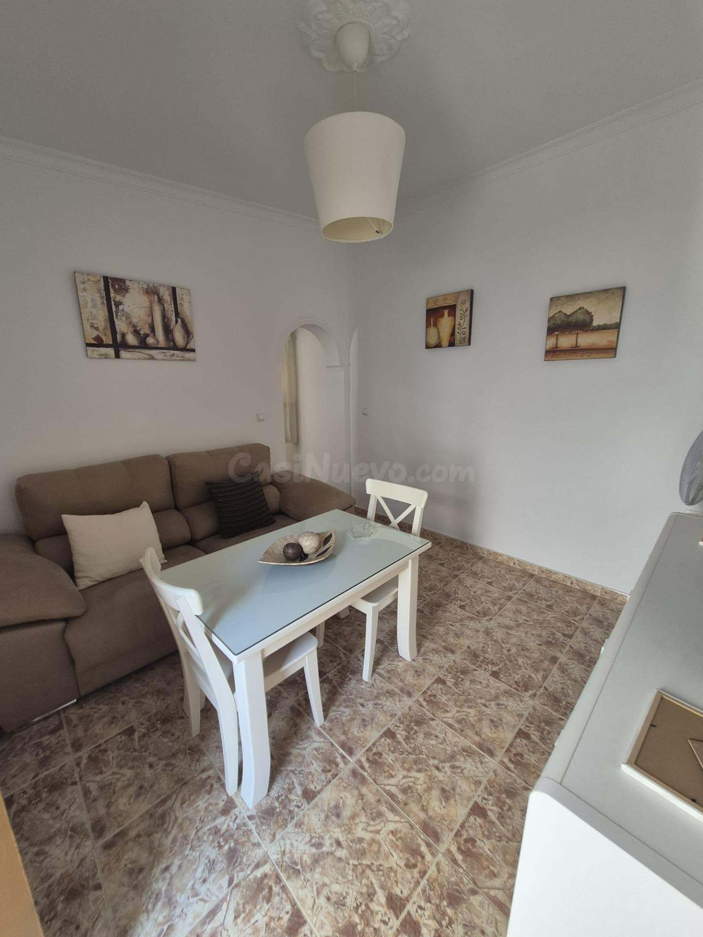 SE VENDE CASA EN PATIO DE VECINOS EN ZONA BARRIO BAJO - foto 3