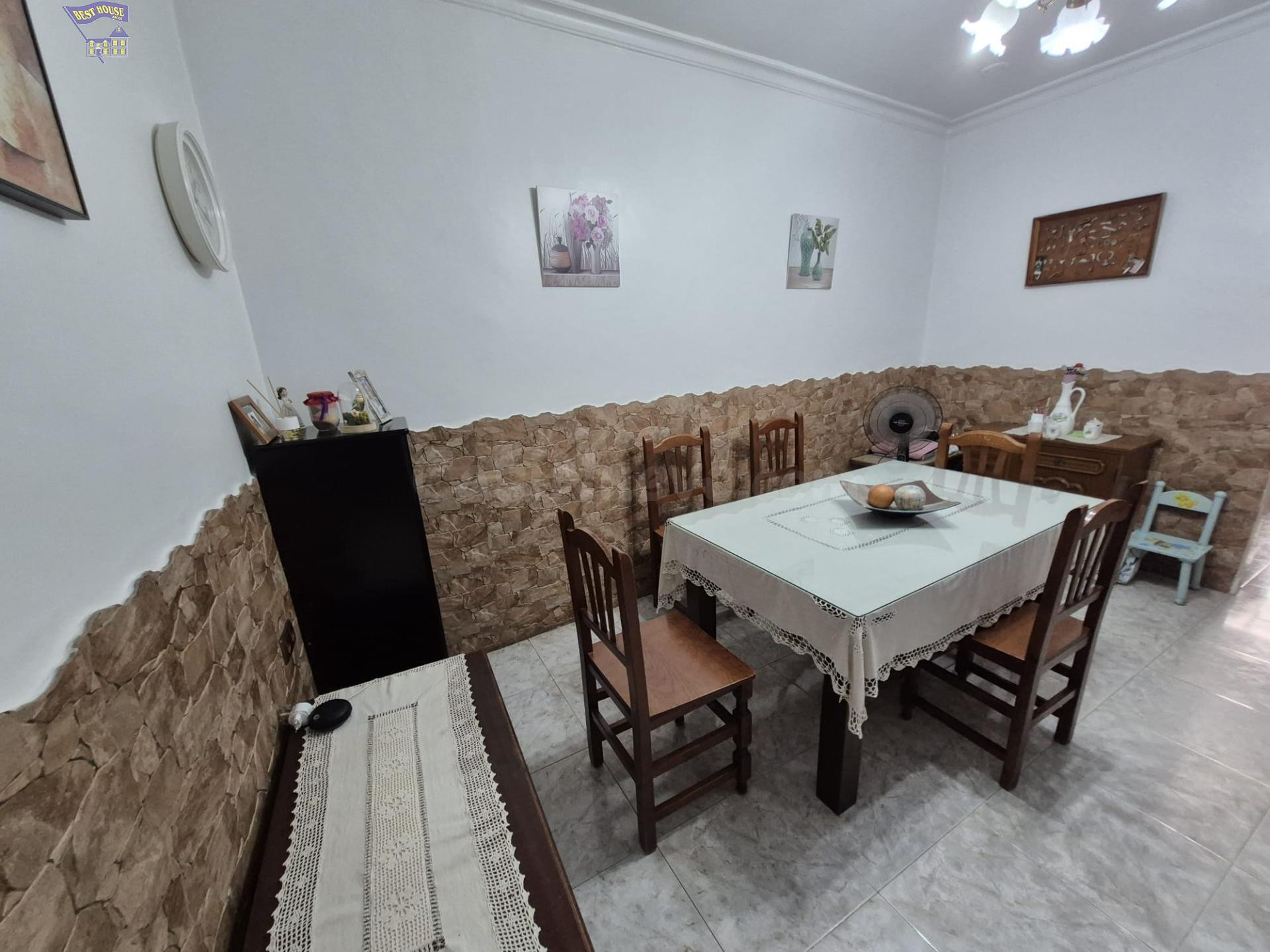 SE VENDE CASA EN ARCOS DE LA RONTERA - foto 4