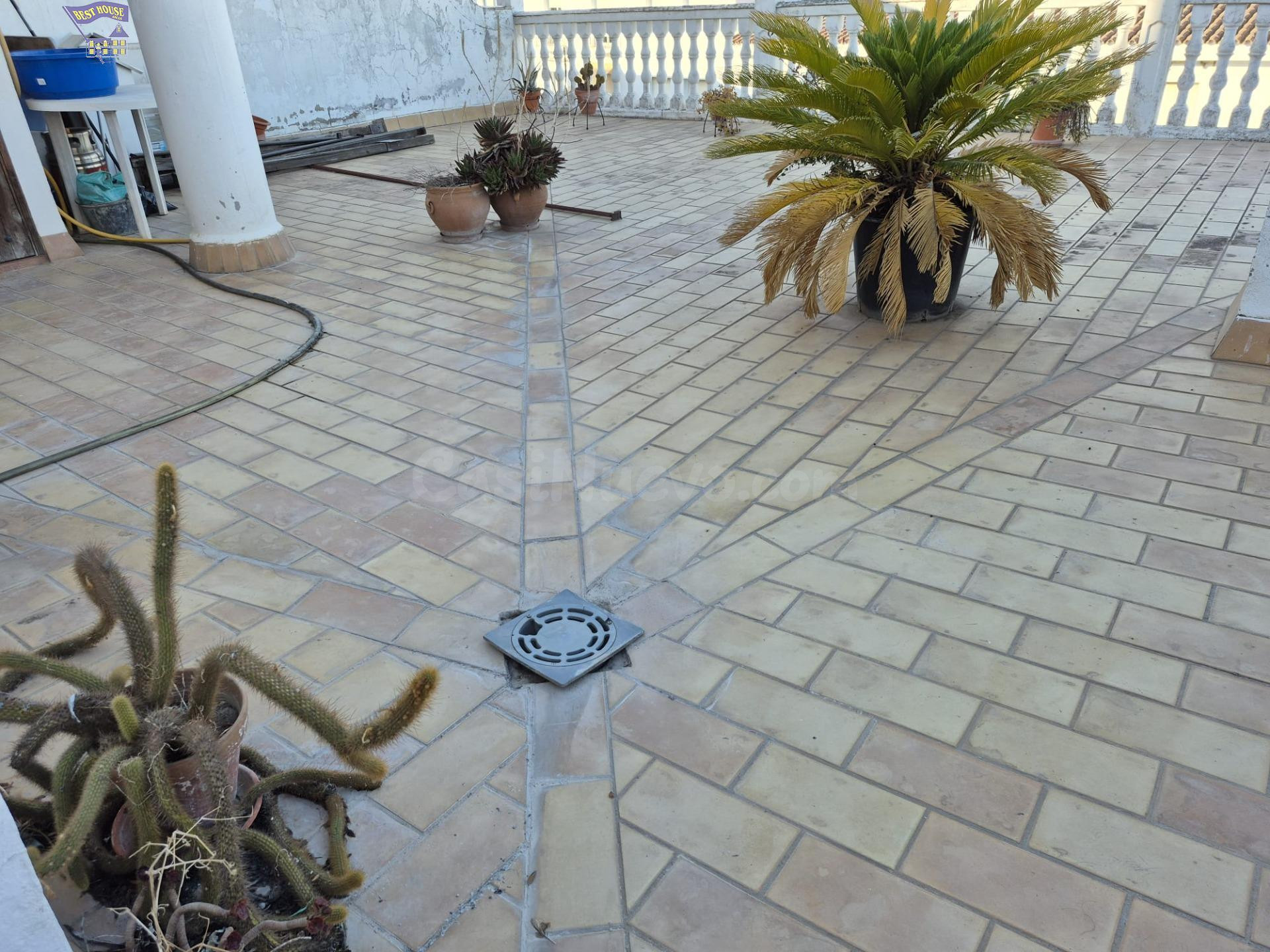 SE VENDE PISO CON AMPLIA TERRAZA EN ARCOS DE LA FRONTERA (ZO - foto 4