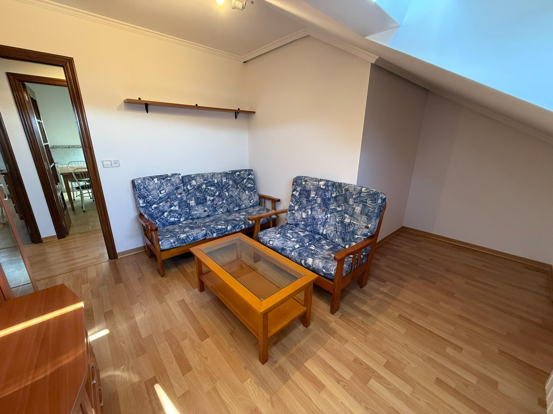 APARTAMENTO DE DOS habitaciones EN LA ZONA DE BASQUIÑOS - foto 5