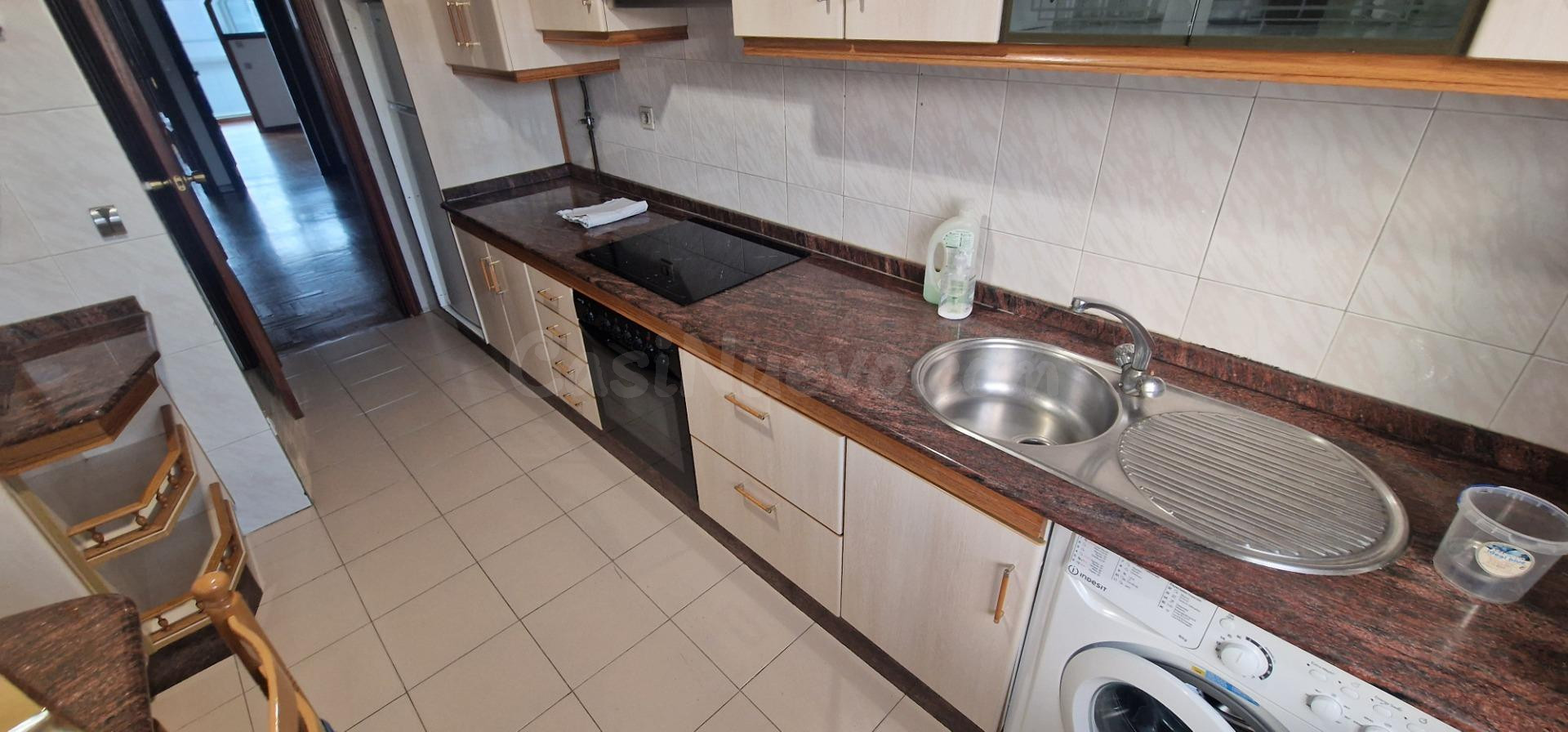 PISO DE 3 habitaciones EN AREA CENTRAL - foto 3