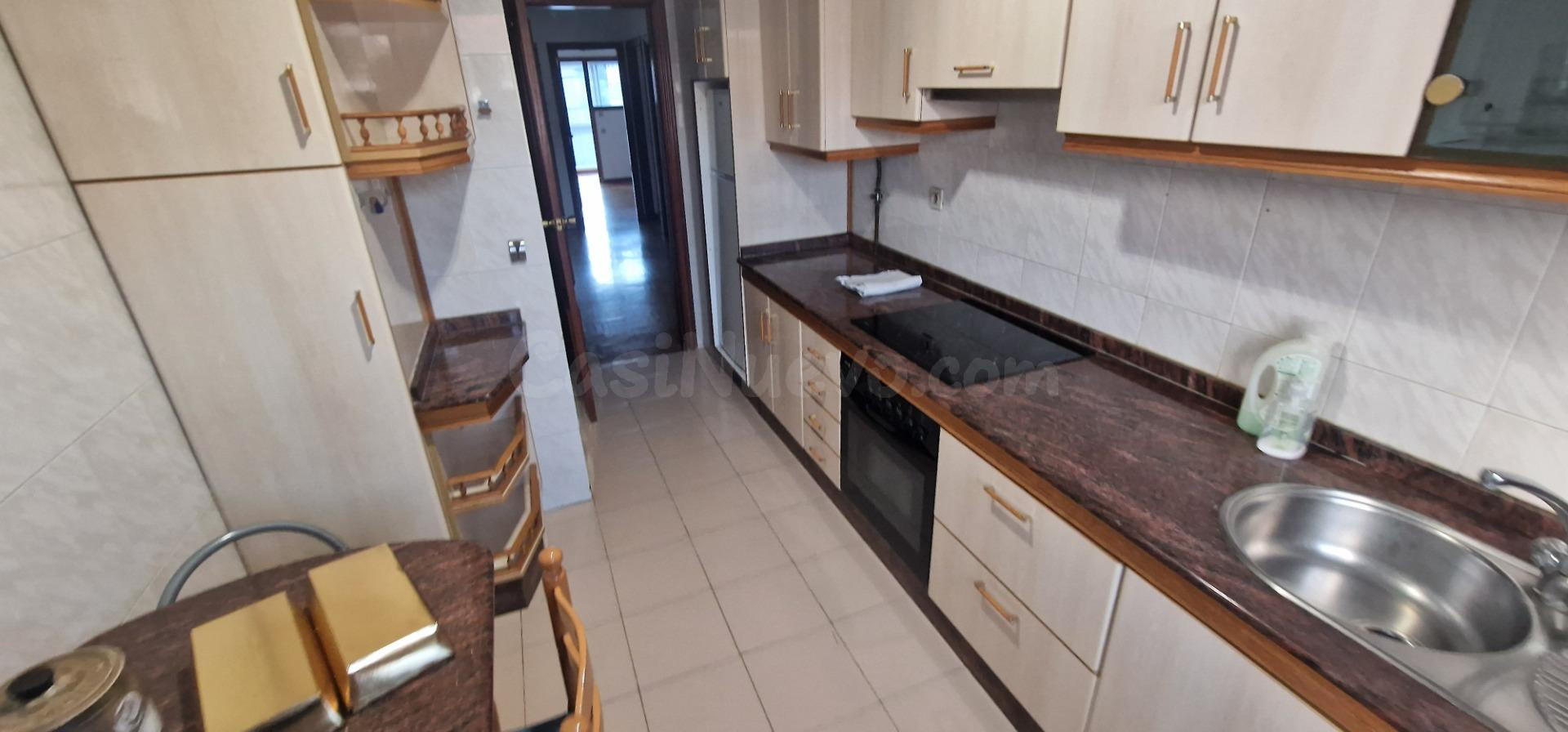 PISO DE 3 habitaciones EN AREA CENTRAL - foto 4