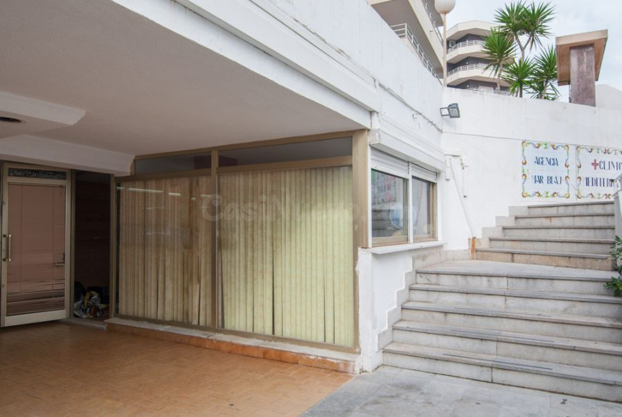 Local comercial 45m² en venta - Playa de Gandia - foto 2