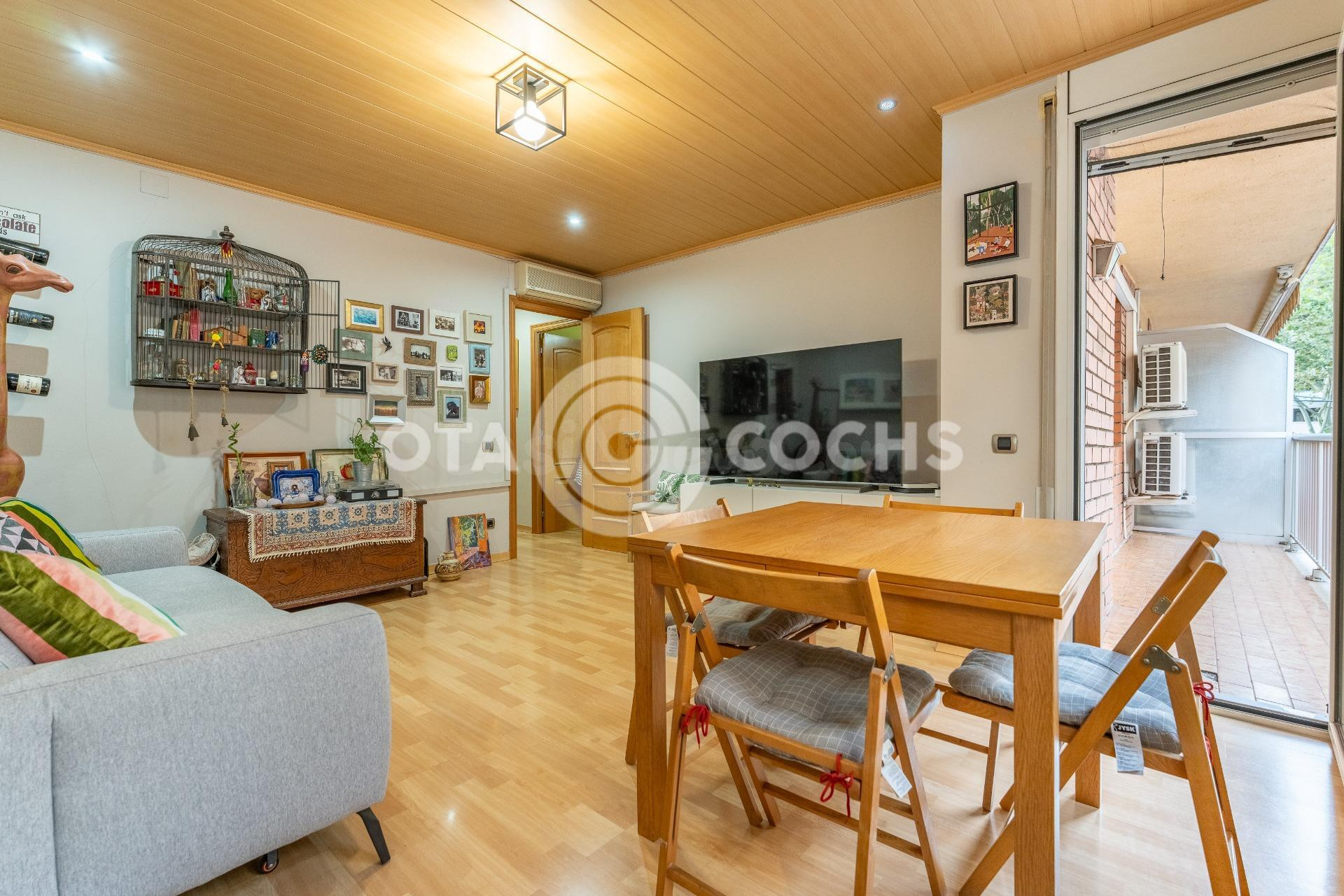 PISO DE CUATRO habitaciones EN CALLE LEPANTO - foto 3