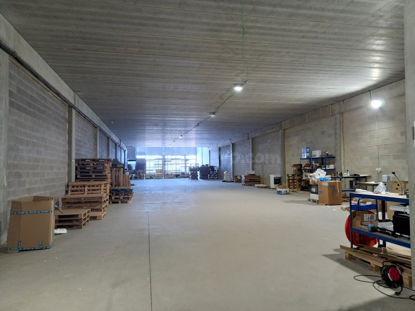 Nave industrial 1260m² en venta - La Safor - Gandia