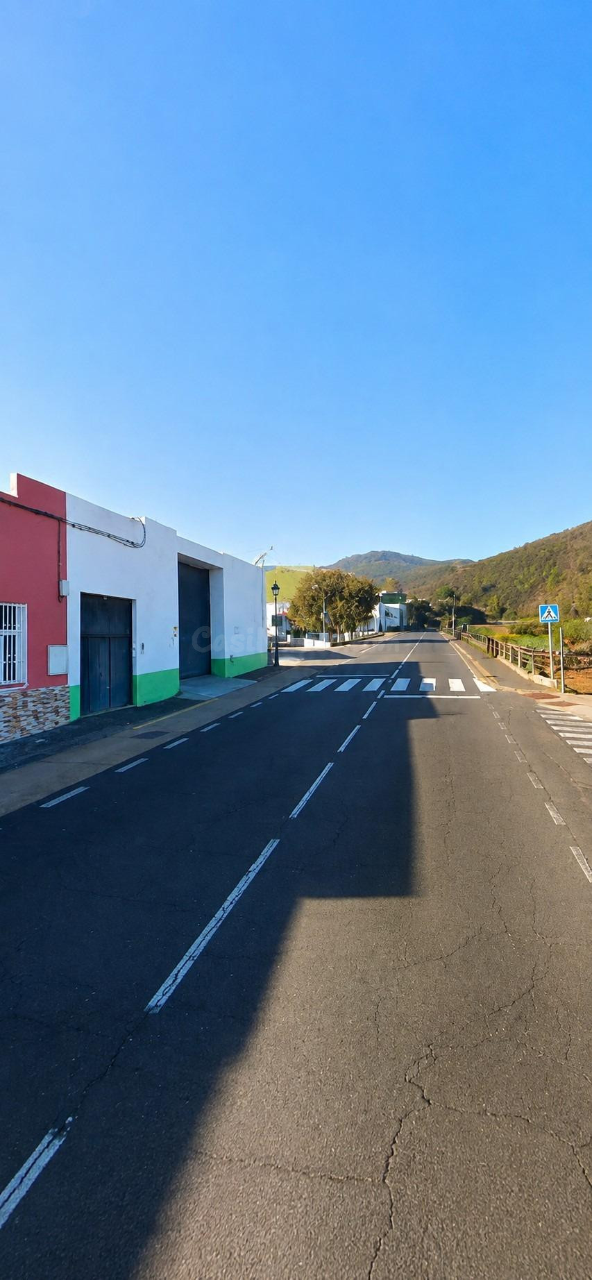 ¡OPORTUNIDAD EN AGOSTO! NAVE DE 550 M2 EN ERJOS, EL TANQUE P - foto 4
