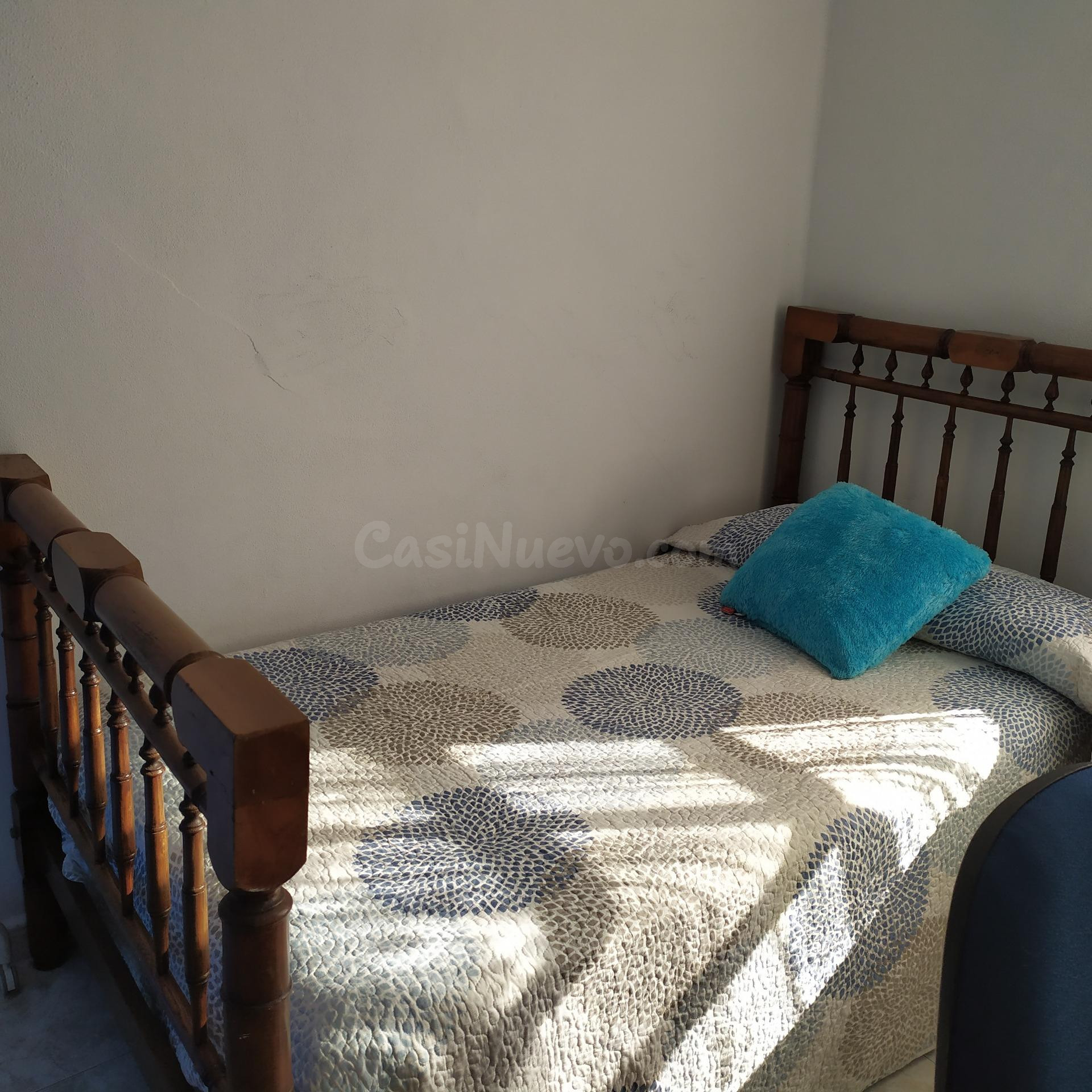 SE ALQUILA PISO EN ZONA RESTOLLLAL POR PERIODO ESCOLAR - foto 5