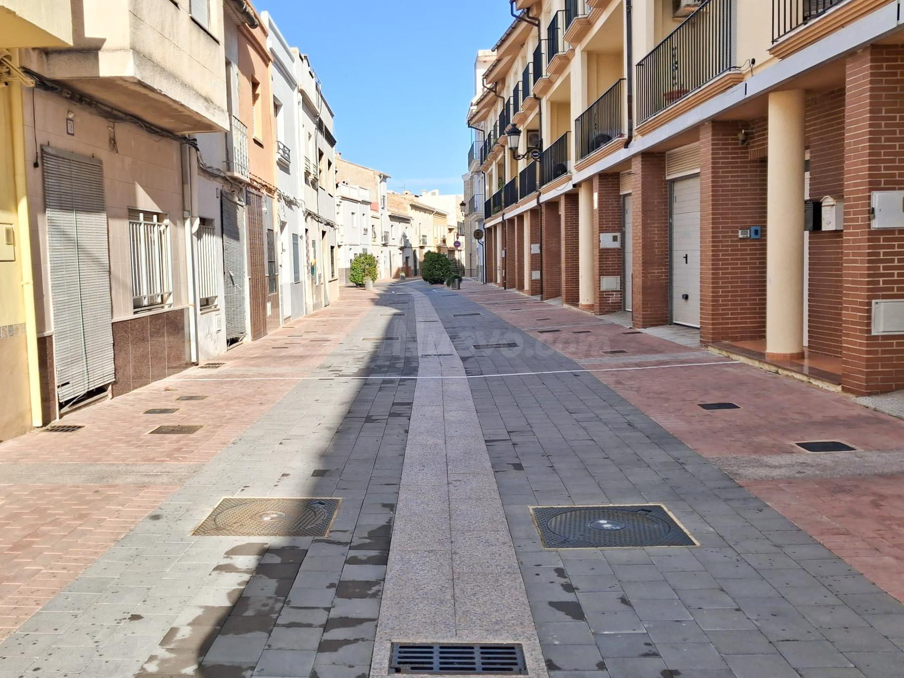 GRAN VIVIENDA SEÑORIAL SITUADA EN EL CENTRO DE LA POBLACIÓN - foto 2