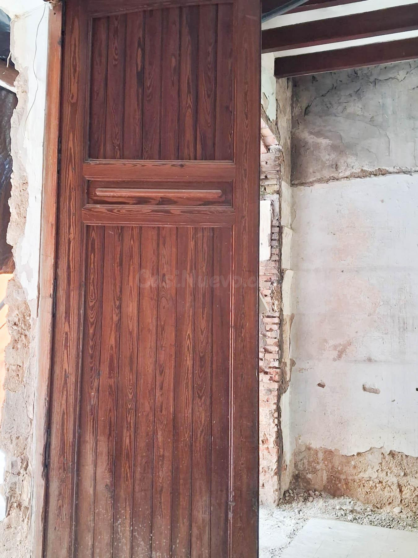 GRAN VIVIENDA SEÑORIAL SITUADA EN EL CENTRO DE LA POBLACIÓN - foto 5