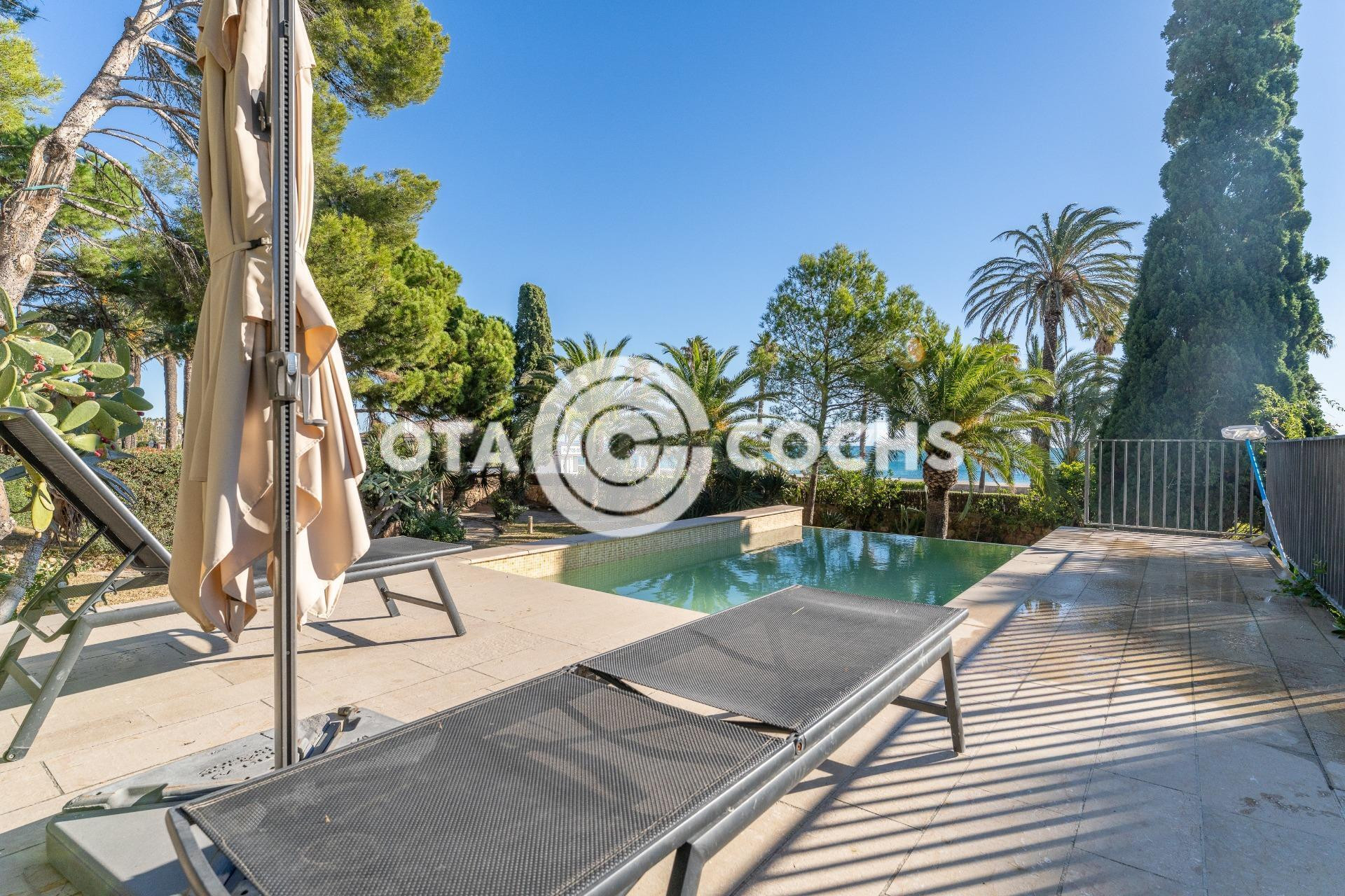 INCREIBLE CASA INDEPENDIENTE CON VISTAS DIRECTAS AL MAR - foto 4