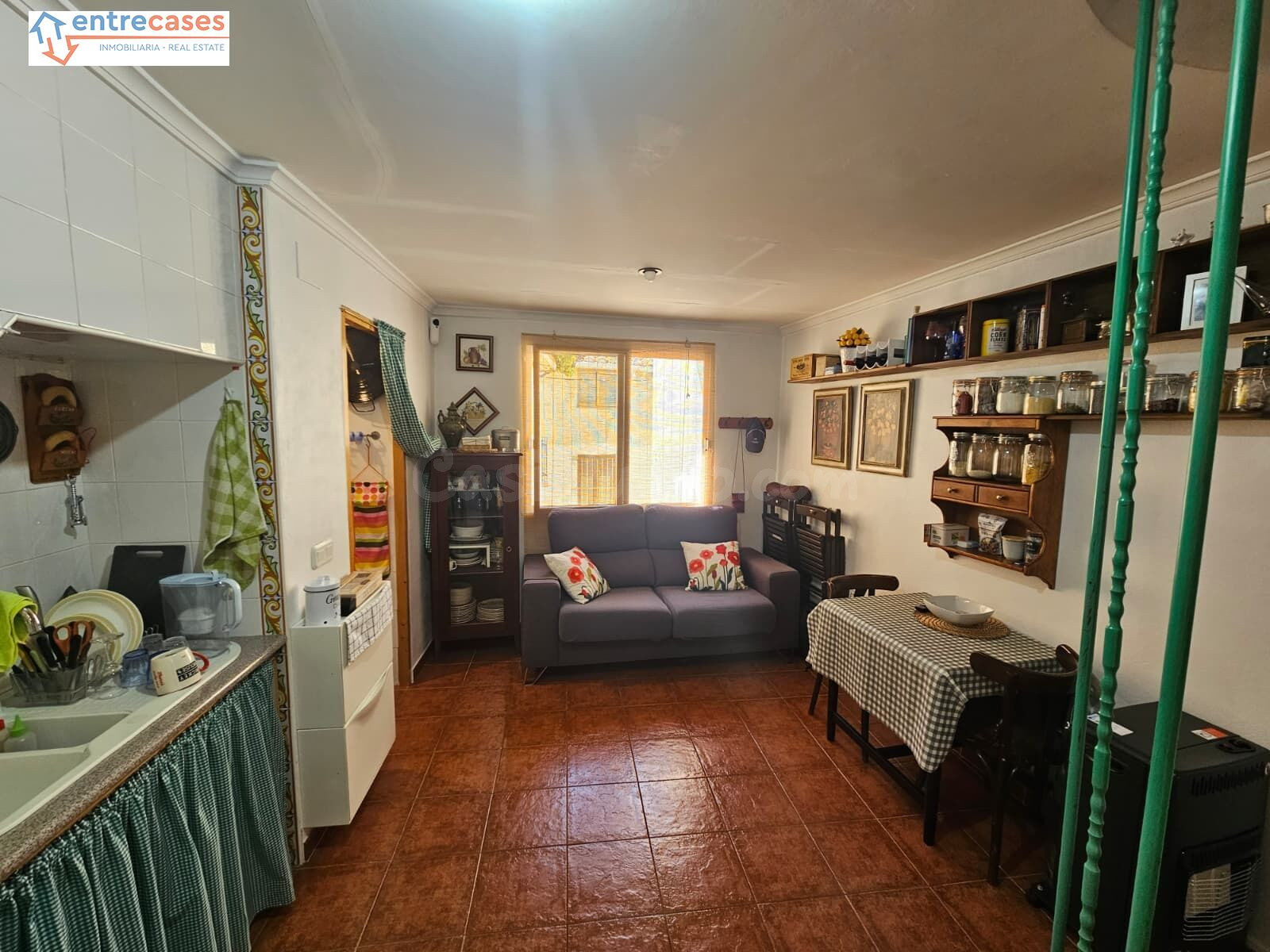 CASA CON ENCANTO EN ALGIMIA DE ALMONACID - foto 4