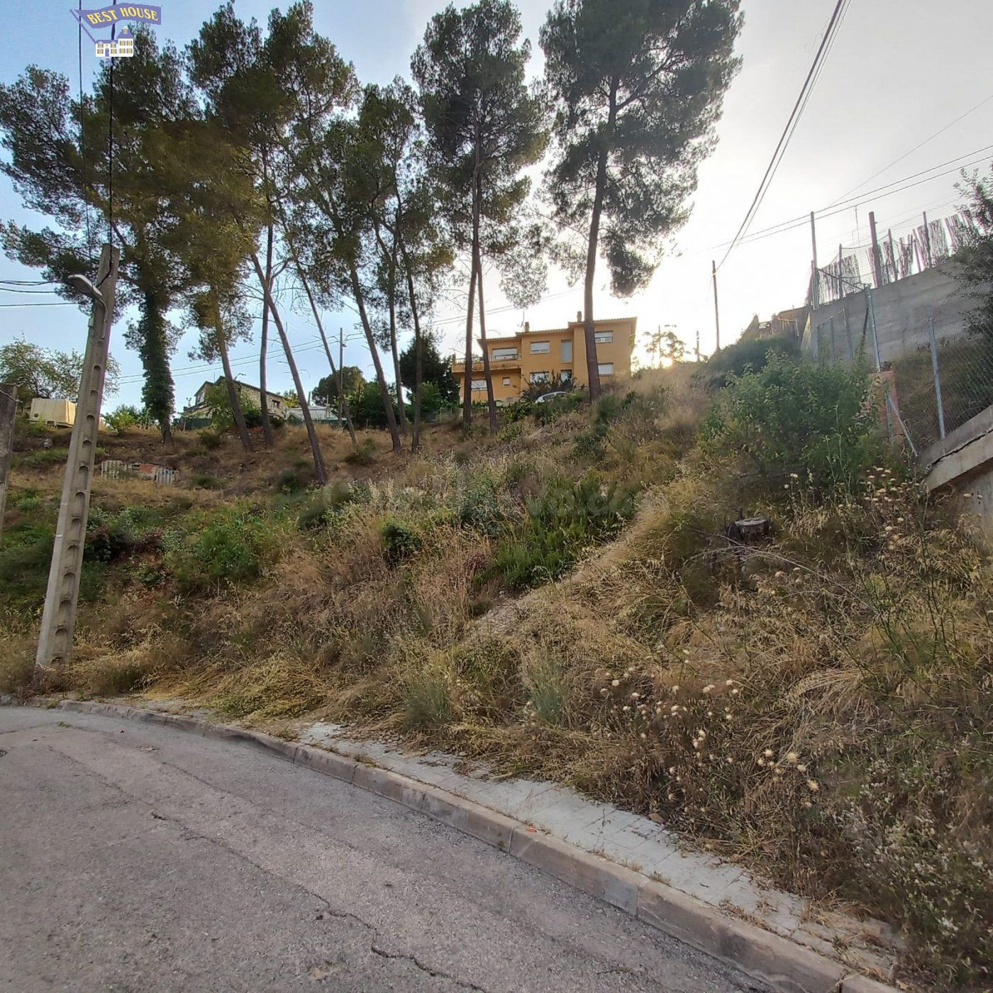 TERRENO URBANO DE 450 m2 EN RUBI ZONA SANT MUÇ - foto 5